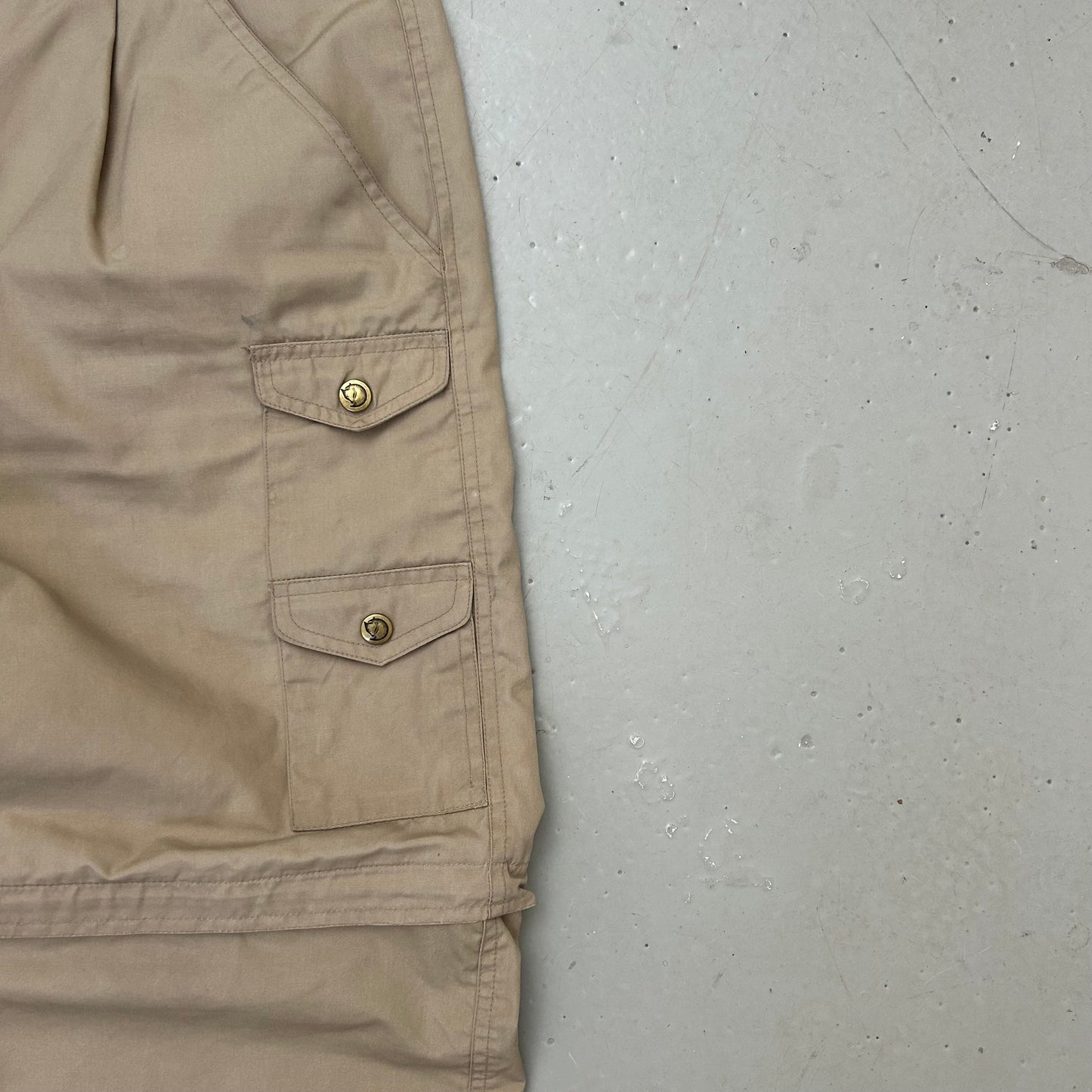 Fjällraven Cargo W32/L32 - Re:Junk Vintage
