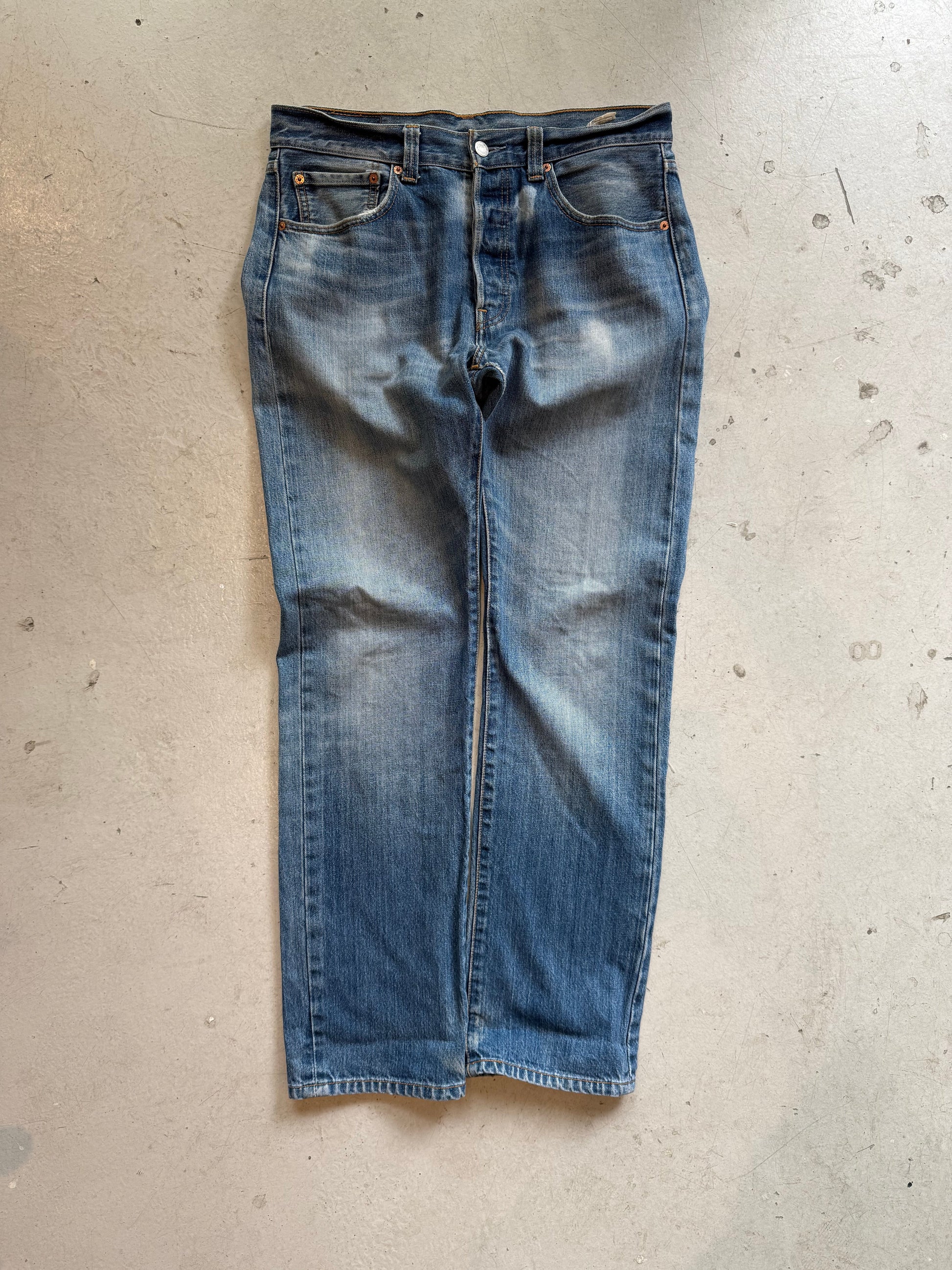 Levi’s 501 vintage jeans W32/L32 – klassisk straight fit denim blå 90’erne - Re:Junk Vintage