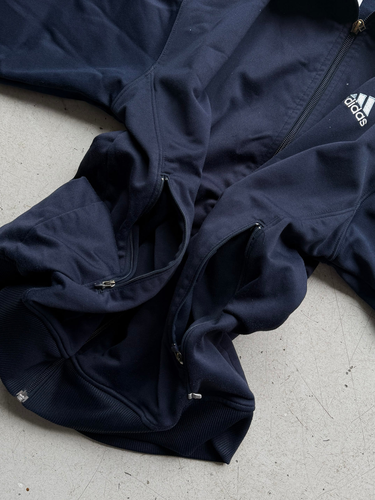 Adidas | vintage track jacket | navy | L