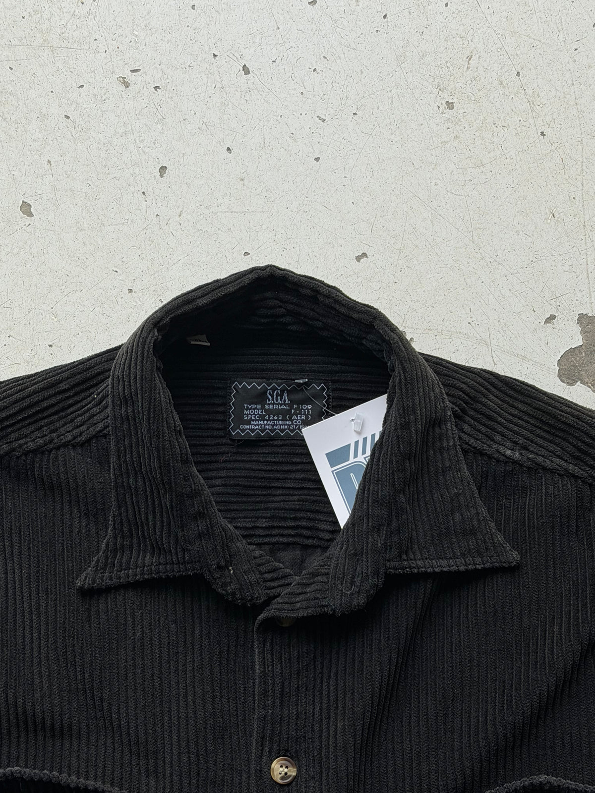 S.G.A. | Vintage fløjlsskjorte | sort | L