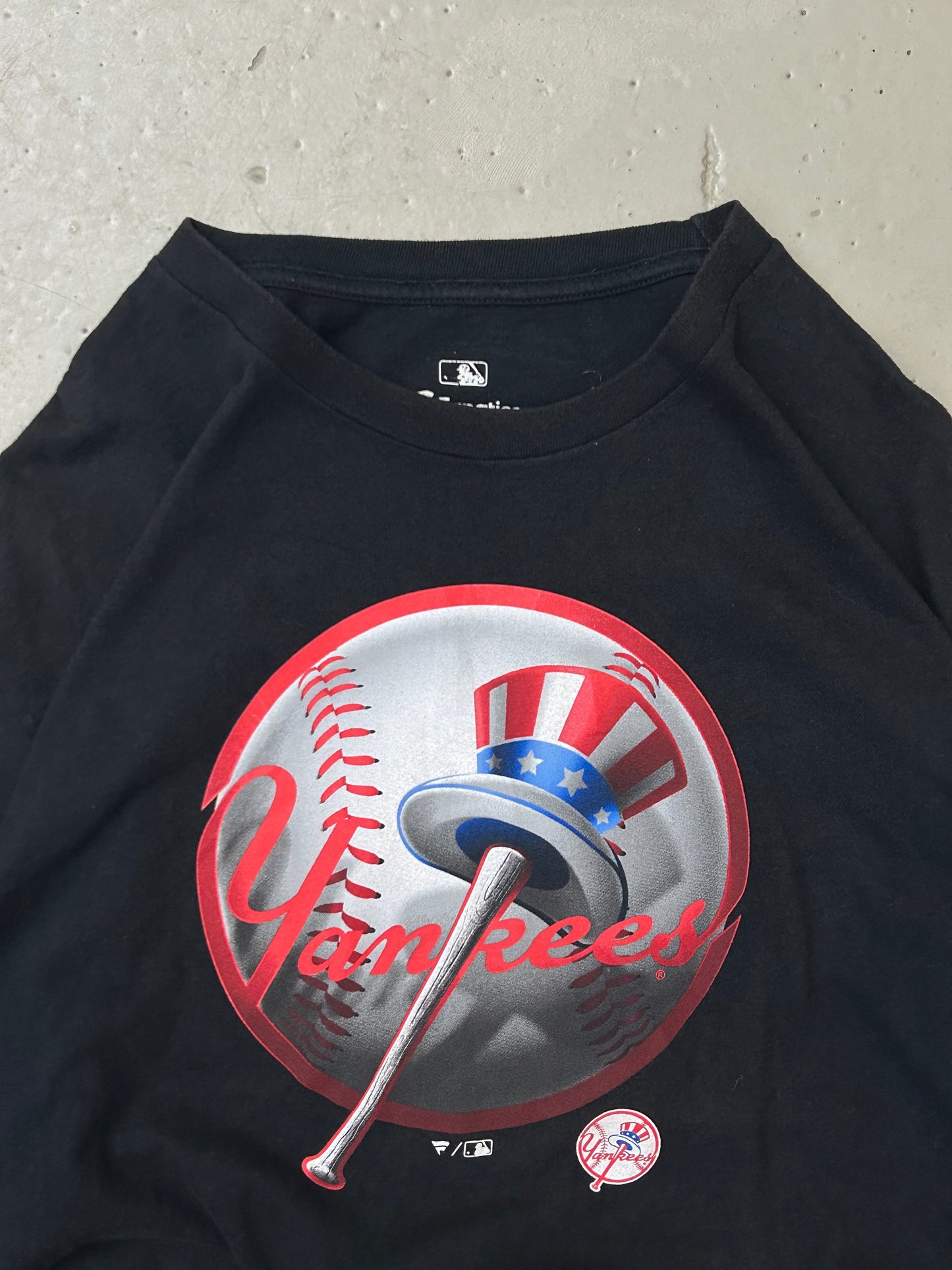 MLB Yankees - XL