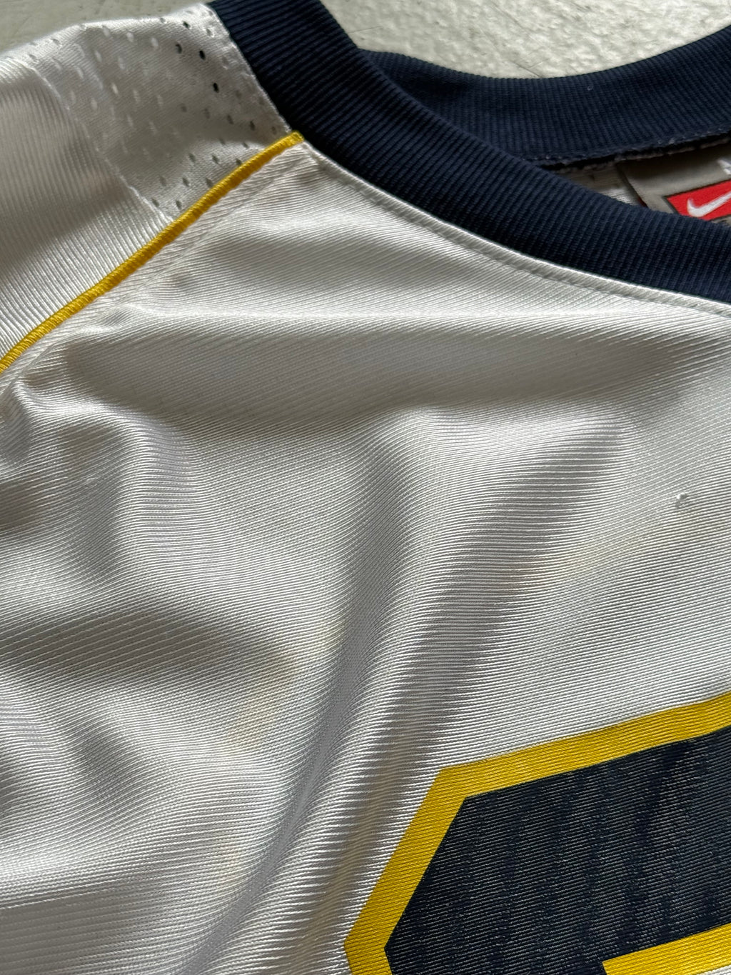 Nike Team | football jersey nr. 86 | hvid/navy/gul | M
