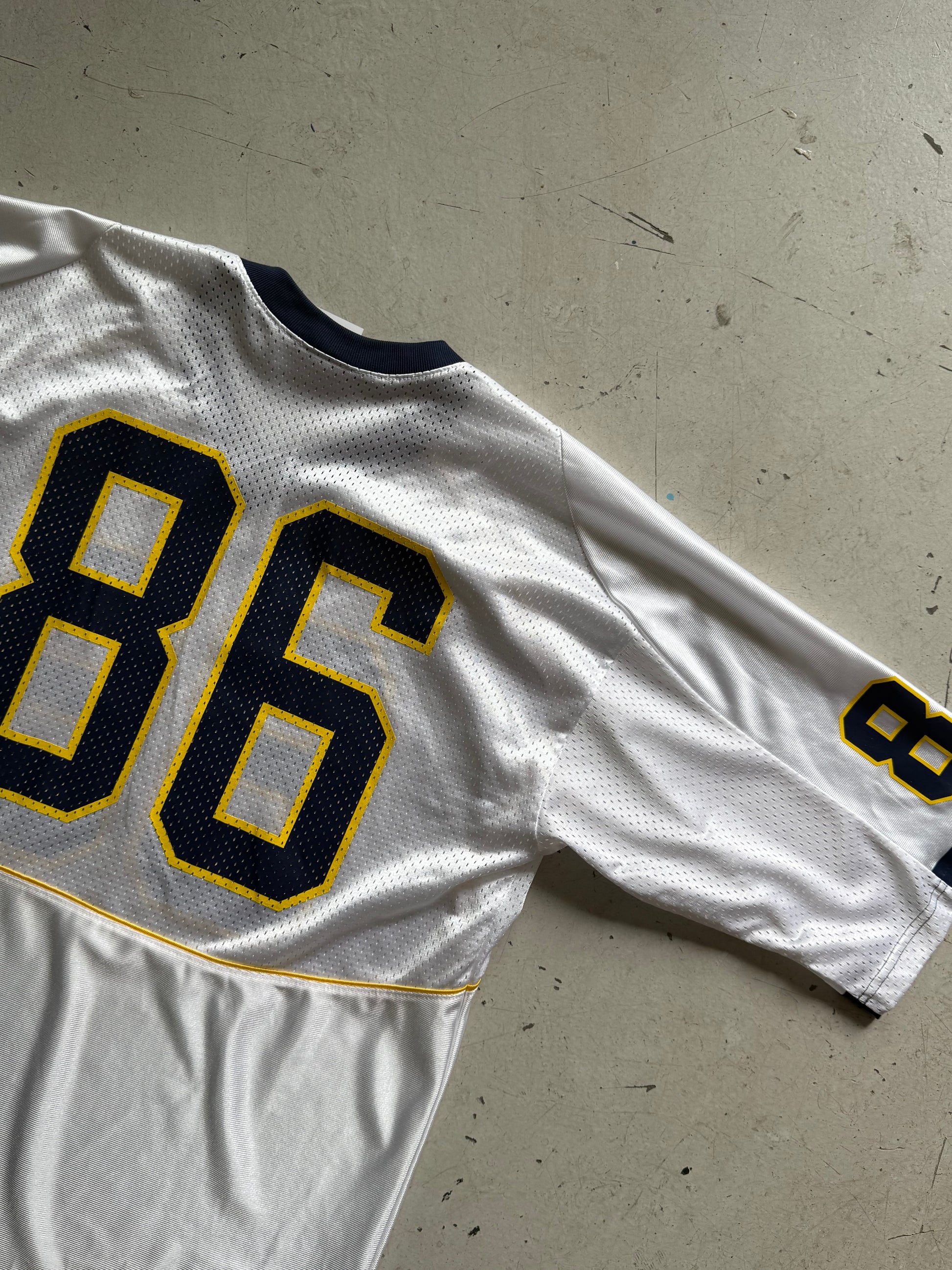 Nike Team | football jersey nr. 86 | hvid/navy/gul | M