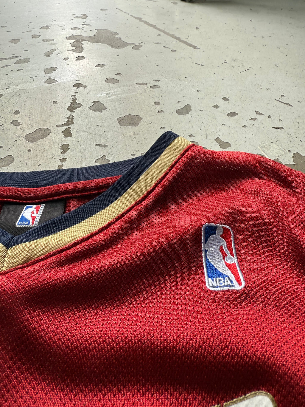 Cleveland Cavaliers |  LeBron James #23 | rød | Small