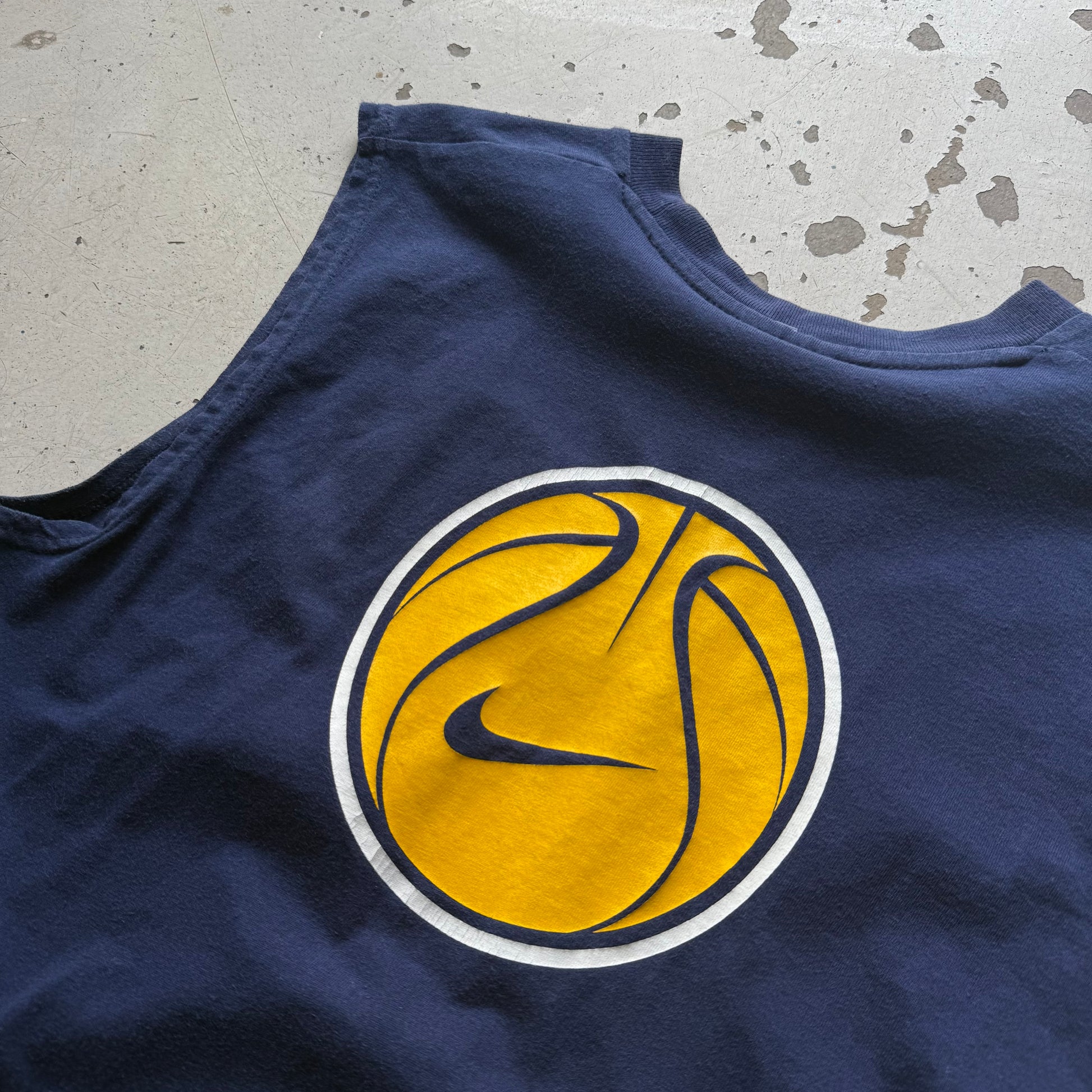 Nike | Basketball | navy| S/M