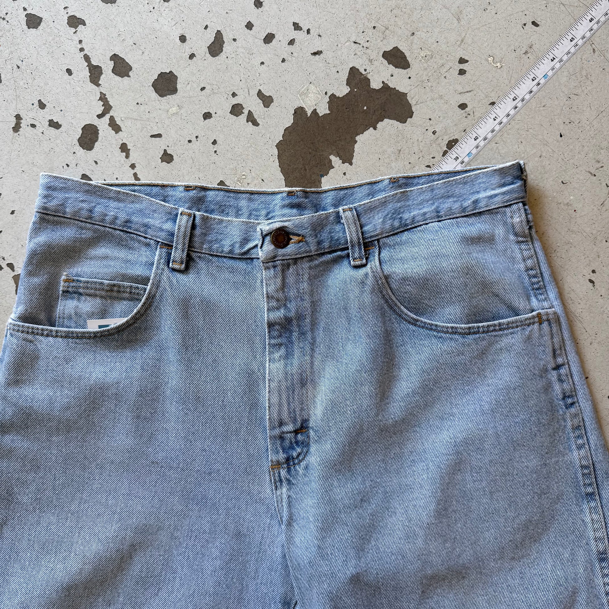Wrangler | denim shorts | lys blå | W34