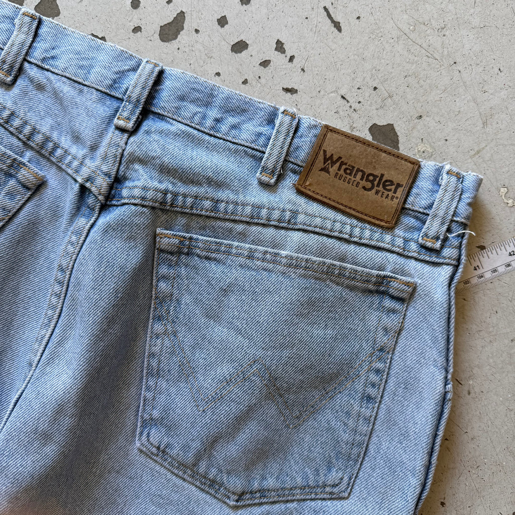 Wrangler | denim shorts | lys blå | W34