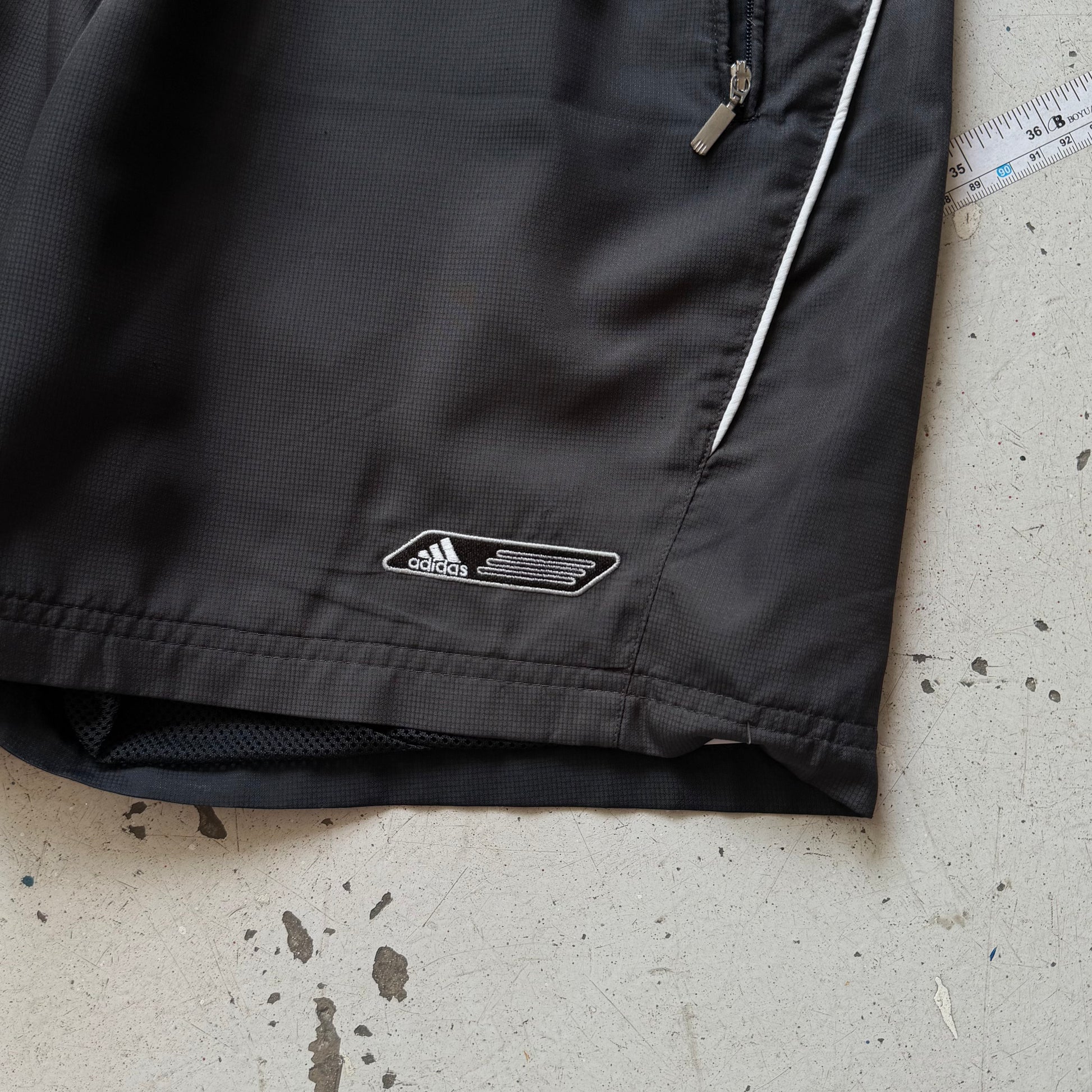 Adidas | shorts | sort | Small