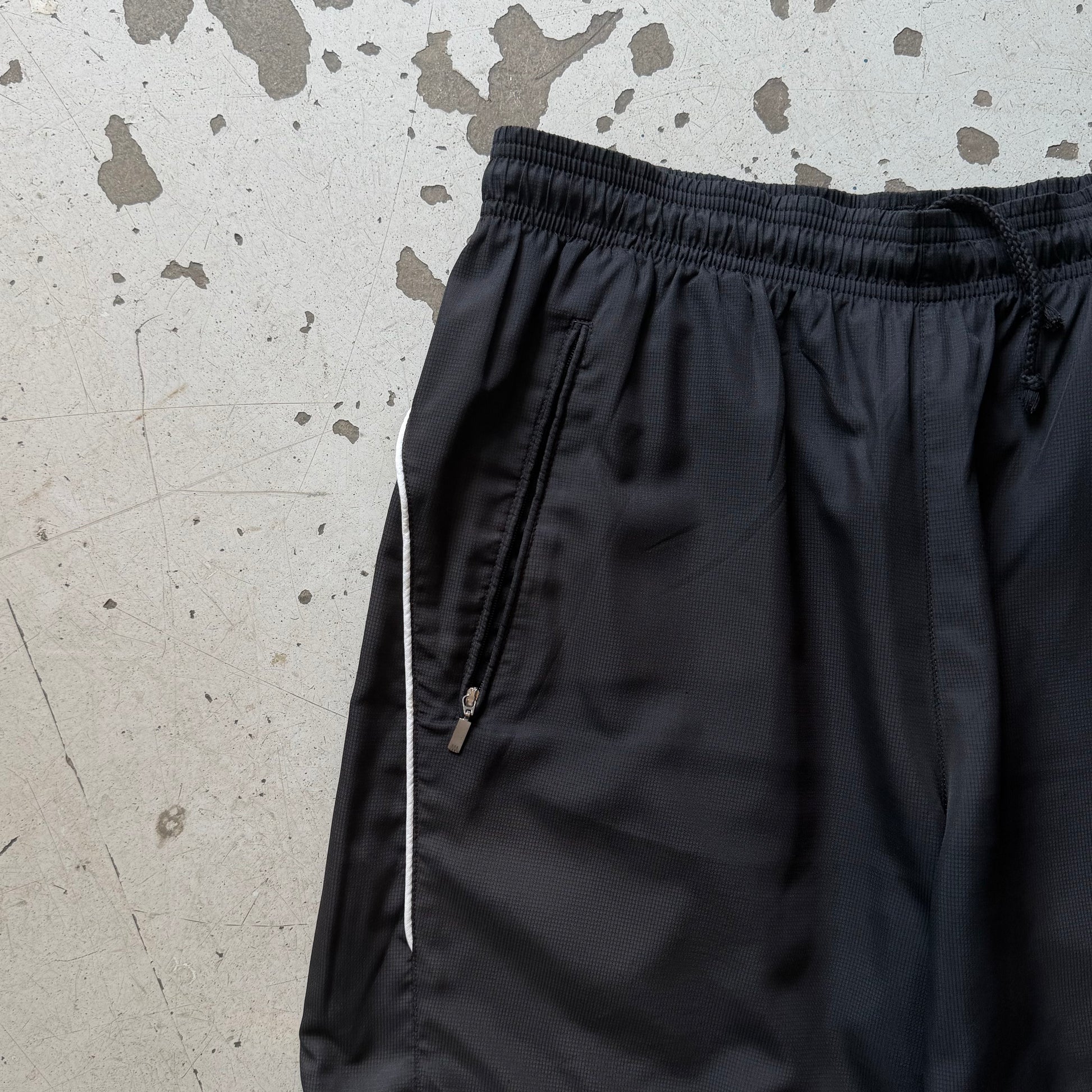 Adidas | shorts | sort | Small