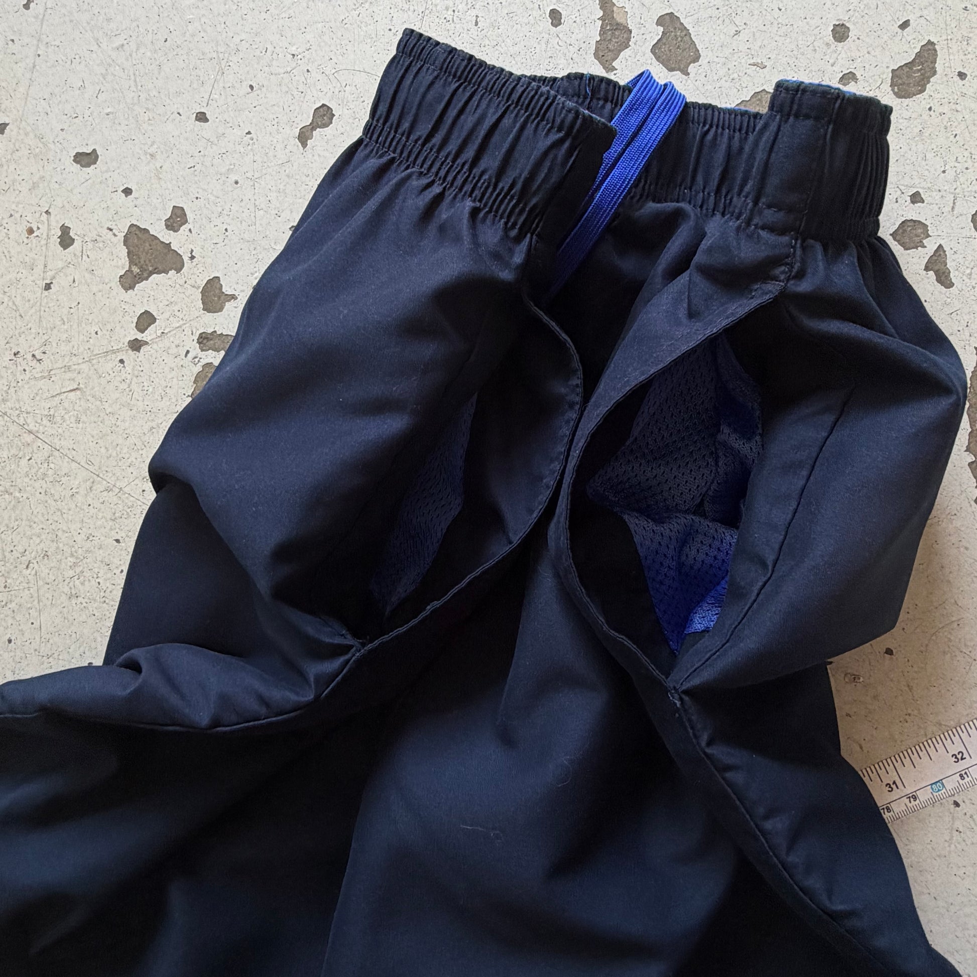 Nike | shorts | navy | Medium