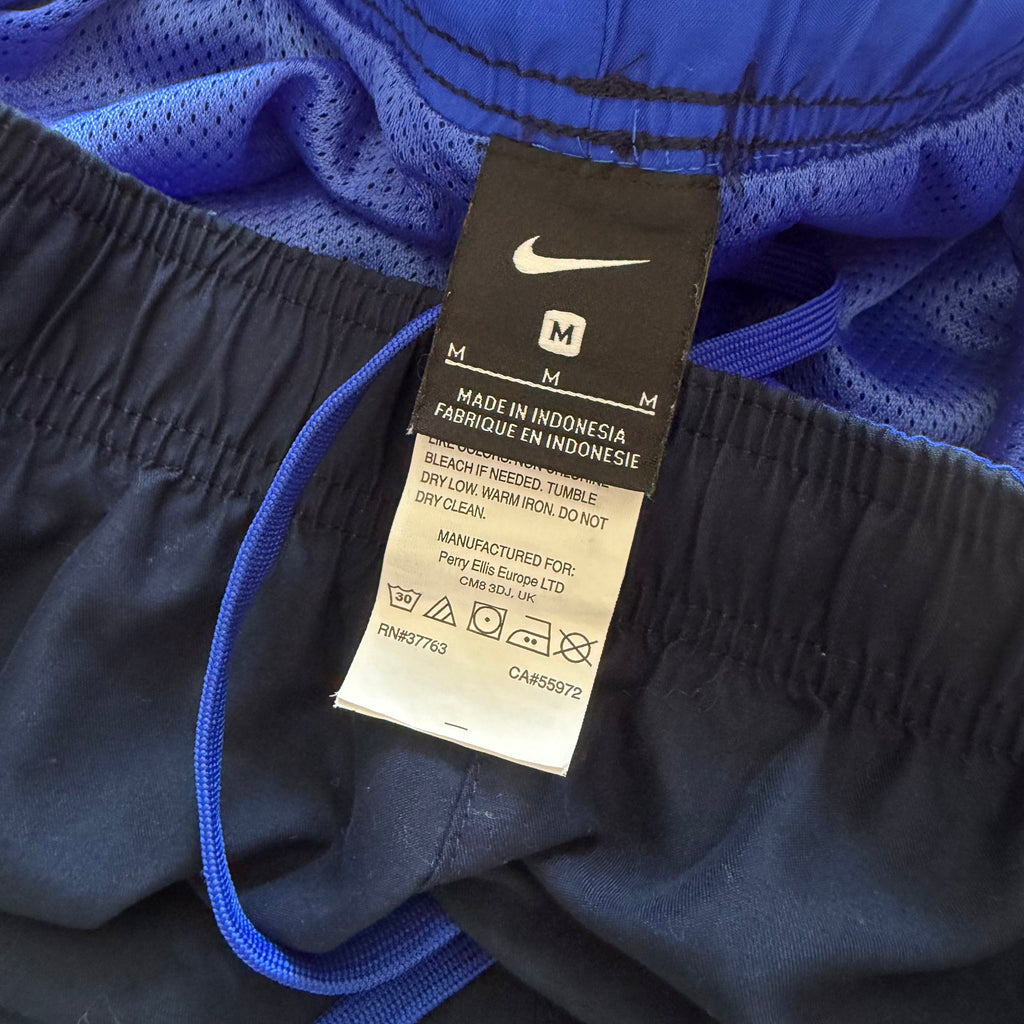 Nike | shorts | navy | Medium