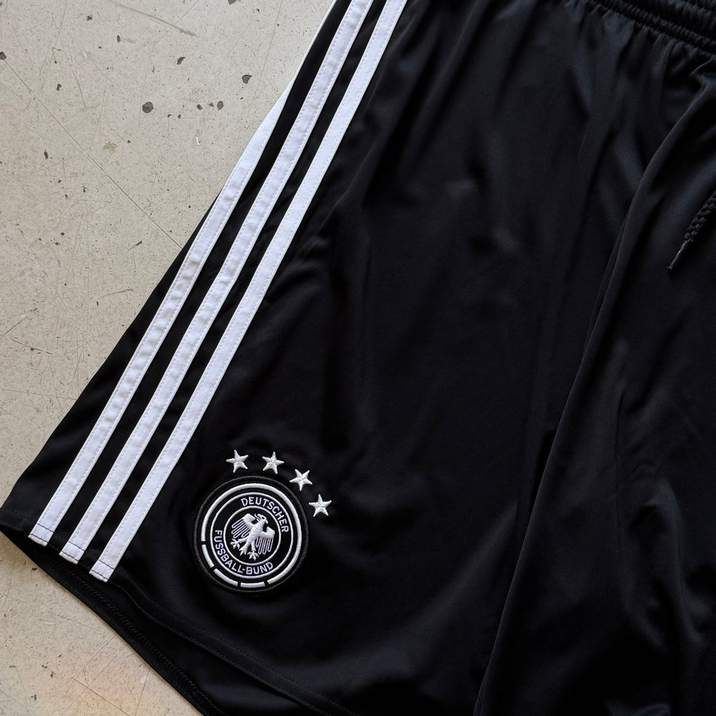 Adidas | DFB Tyskland shorts | sort | Medium