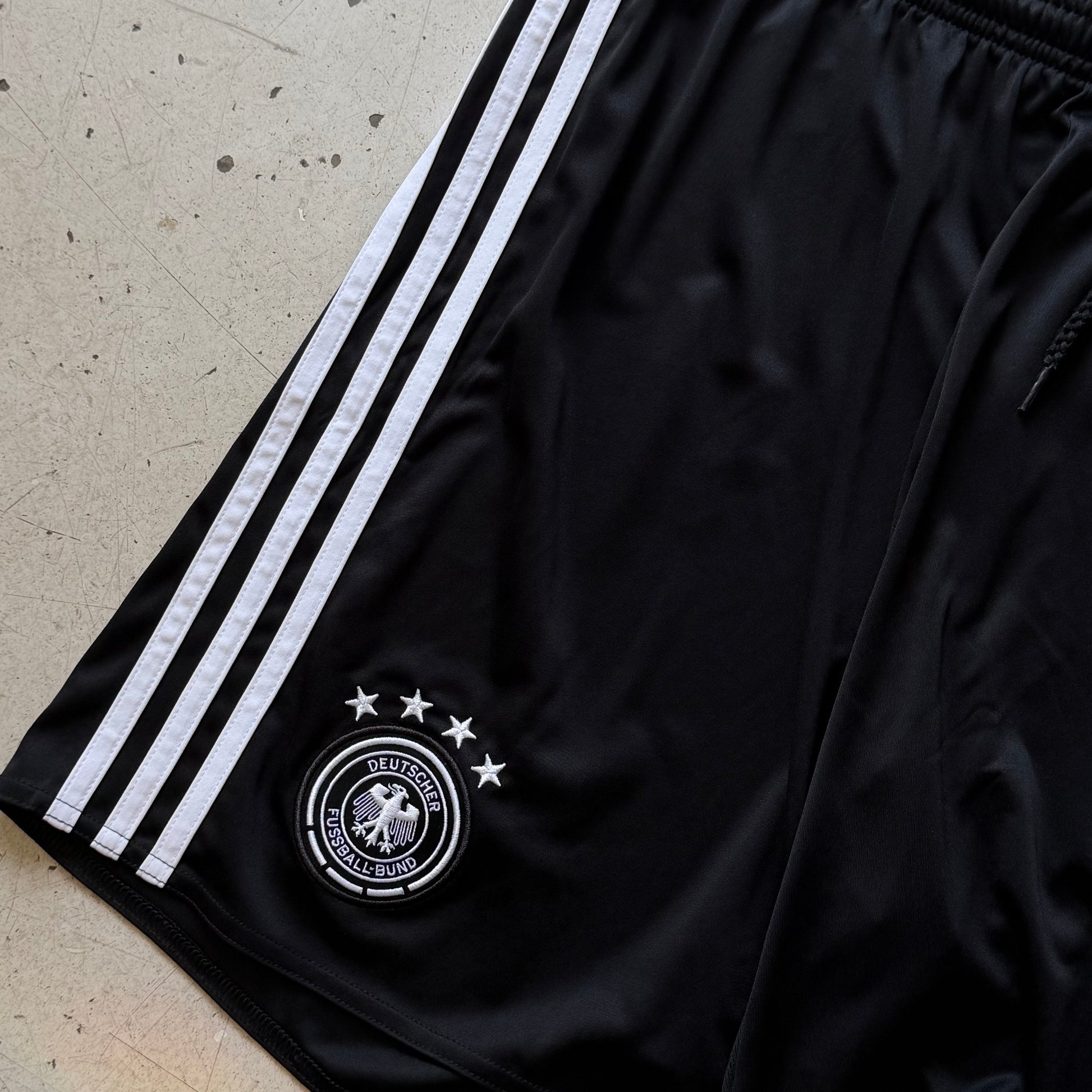 Adidas | DFB Tyskland shorts | sort | Medium