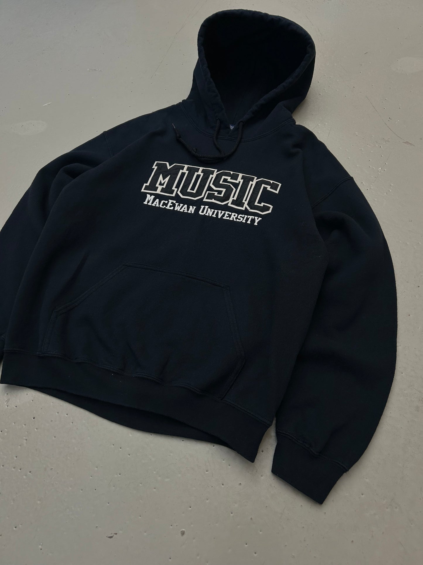 College Vintage Hoodie - Medium