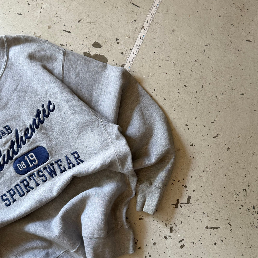 MadeinUsa  | crewneck | grå | L