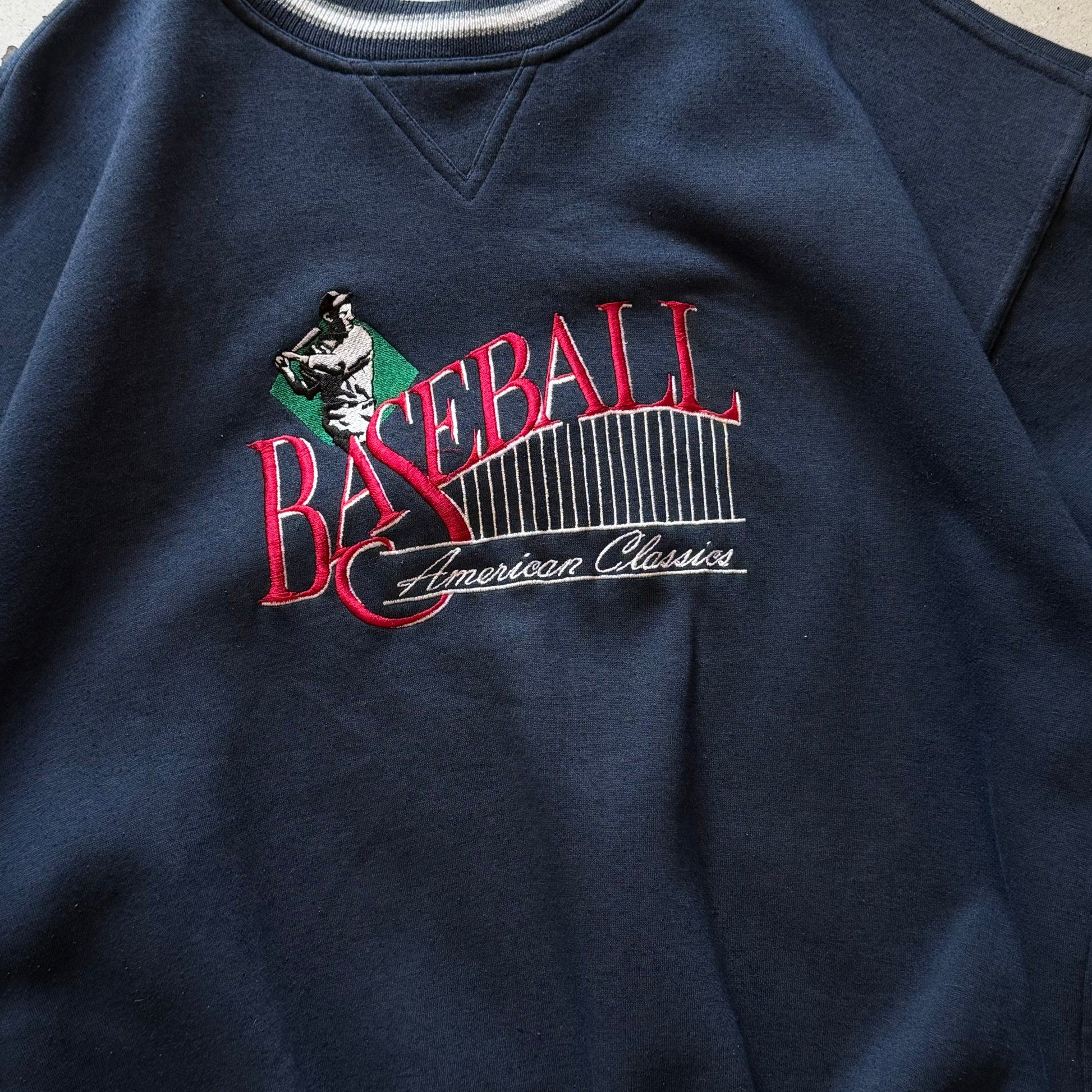 00's  | crewneck | navy | L