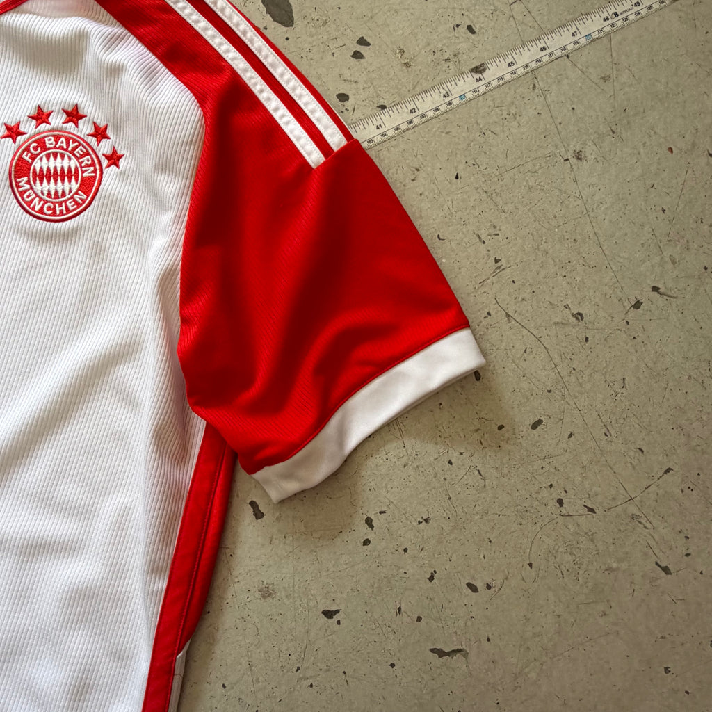 FC Bayern München | 2022/23 | Udebanetrøje | L
