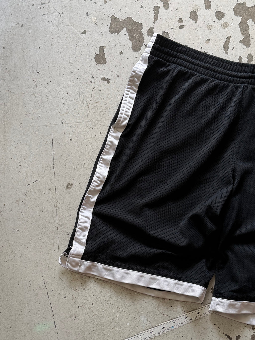 Nike | Basketball shorts | Sort | M