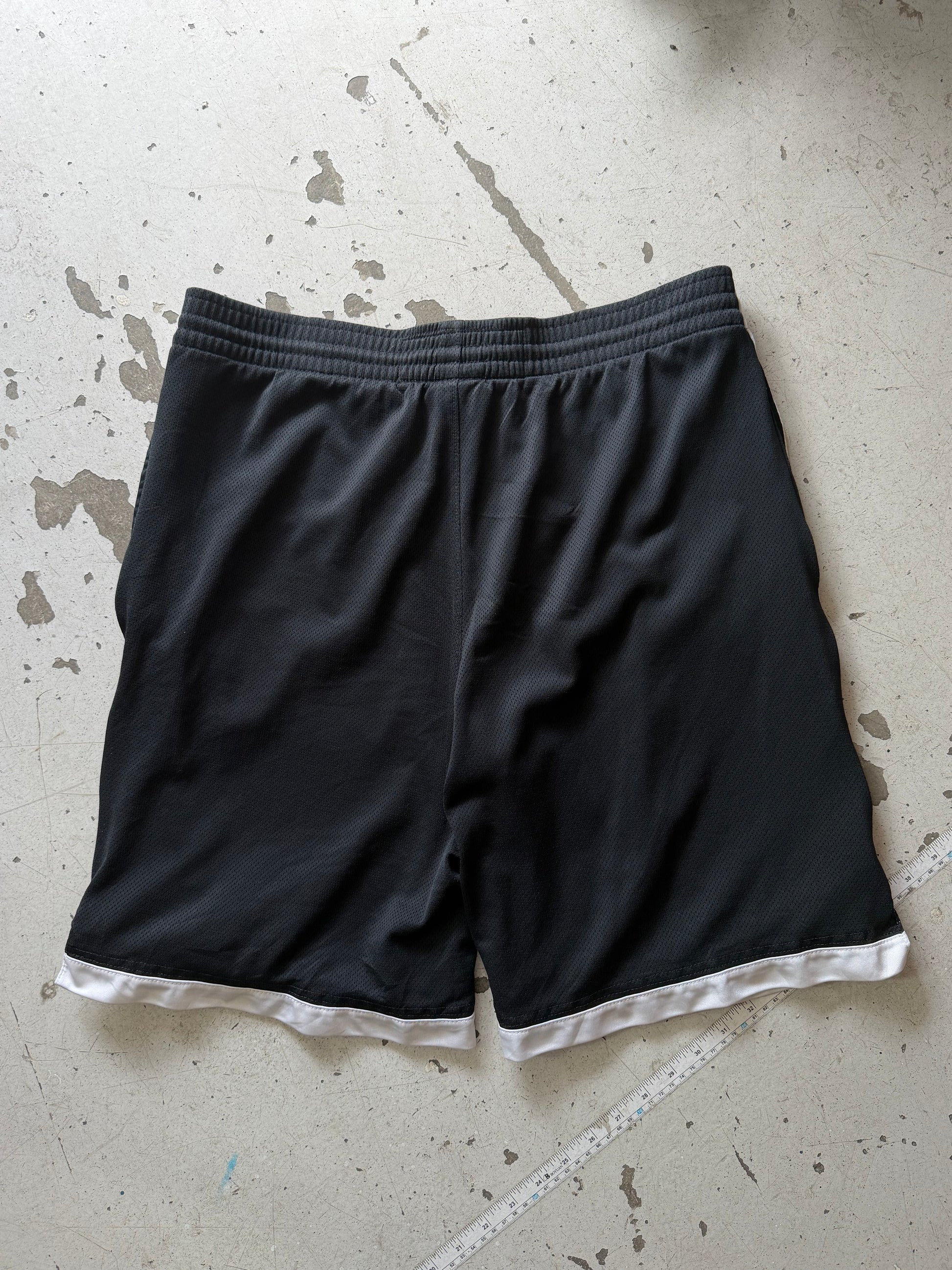 Nike | Basketball shorts | Sort | M