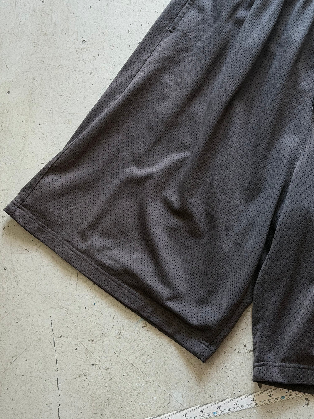 AND1 | Vintage basketball shorts | Mørkegrå | XL