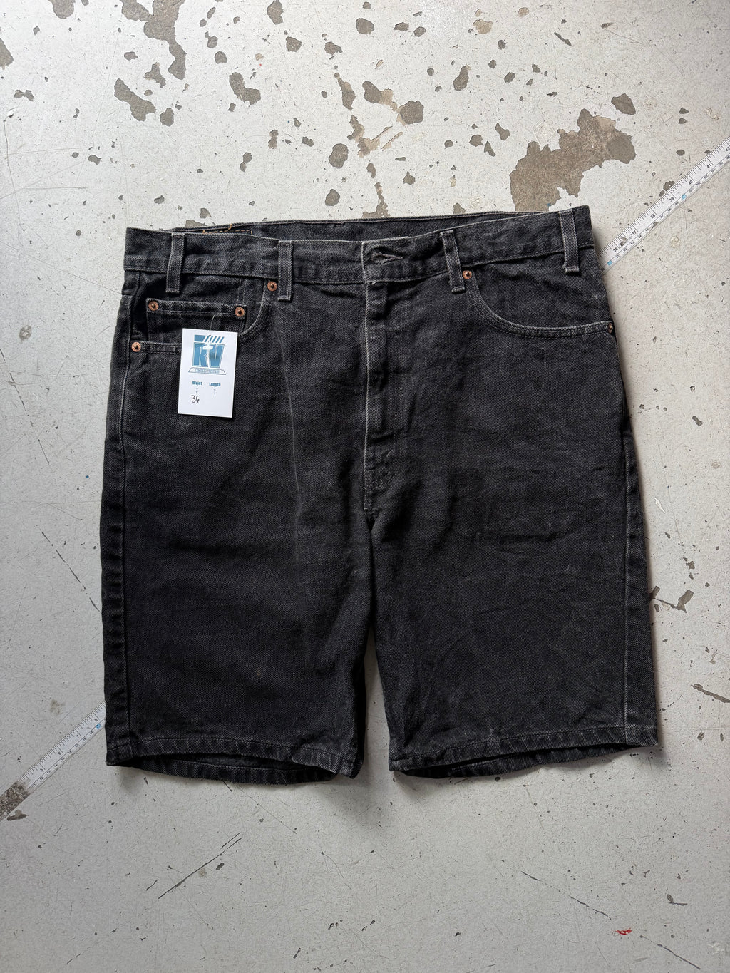 Levi’s 505 | Vintage denim jorts | Sort | W36
