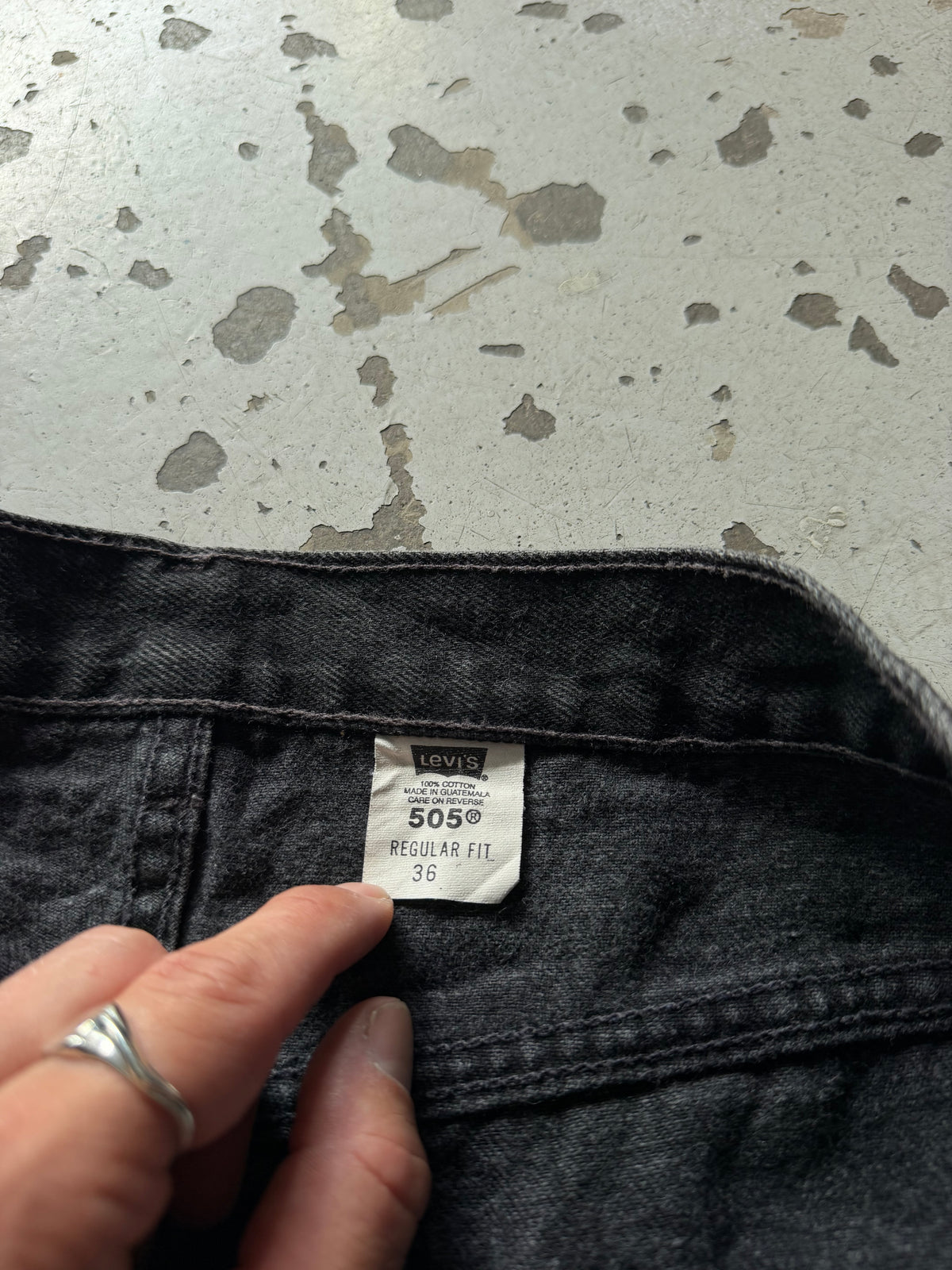 Levi’s 505 | Vintage denim jorts | Sort | W36