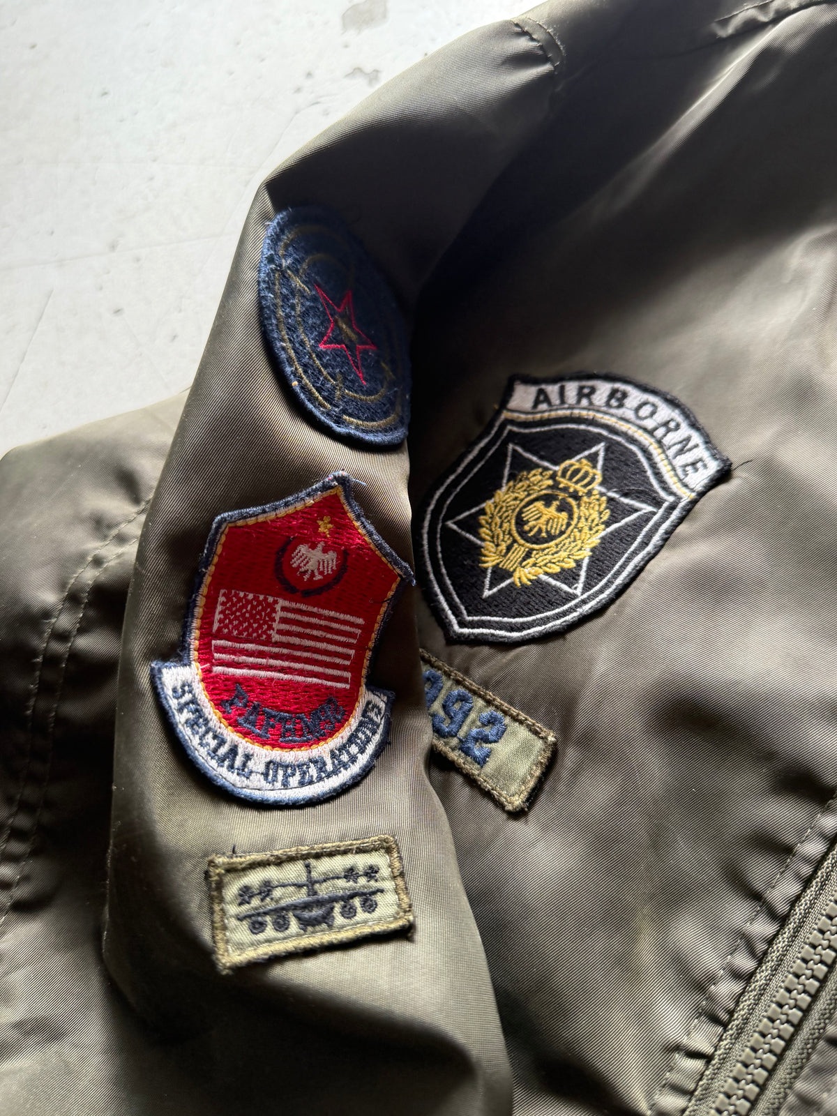Phat Farm | bomberjakke patches | armygrøn | L