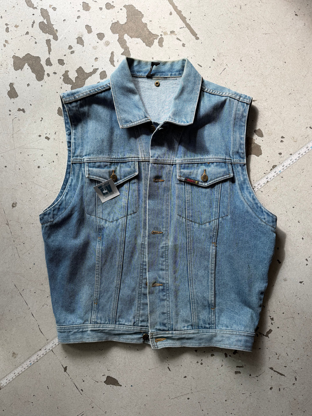 Vintage Vest | Denim med broderi | lyseblå | M
