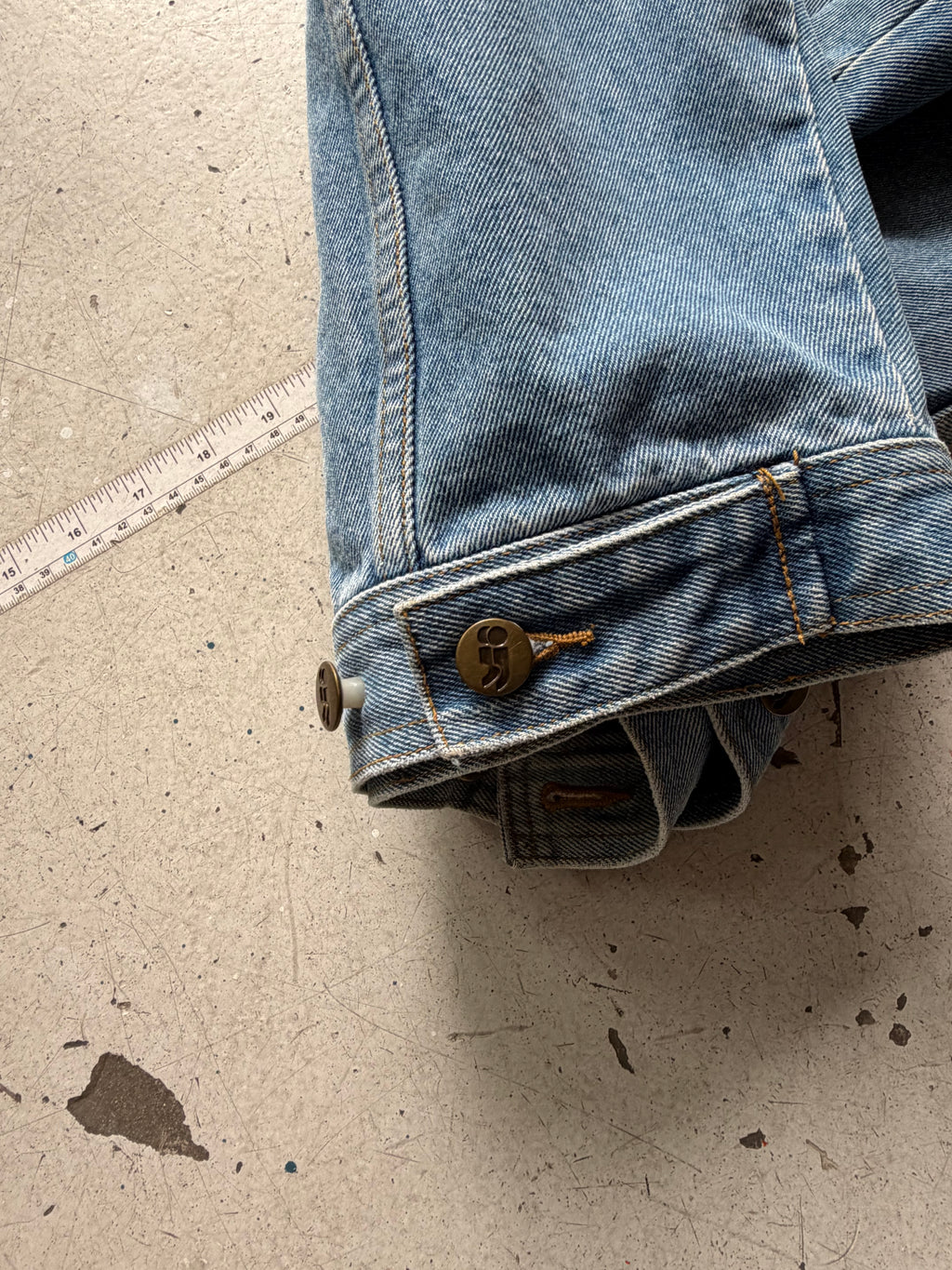Vintage Vest | Denim med broderi | lyseblå | M