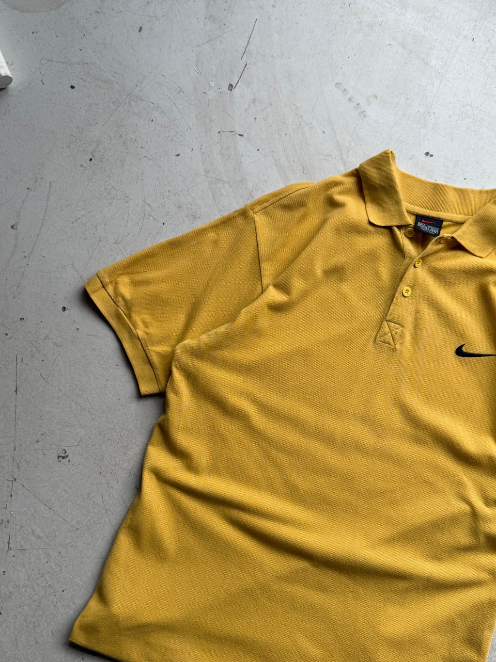 Nike | Vintage poloshirt | Sennepsgul | S