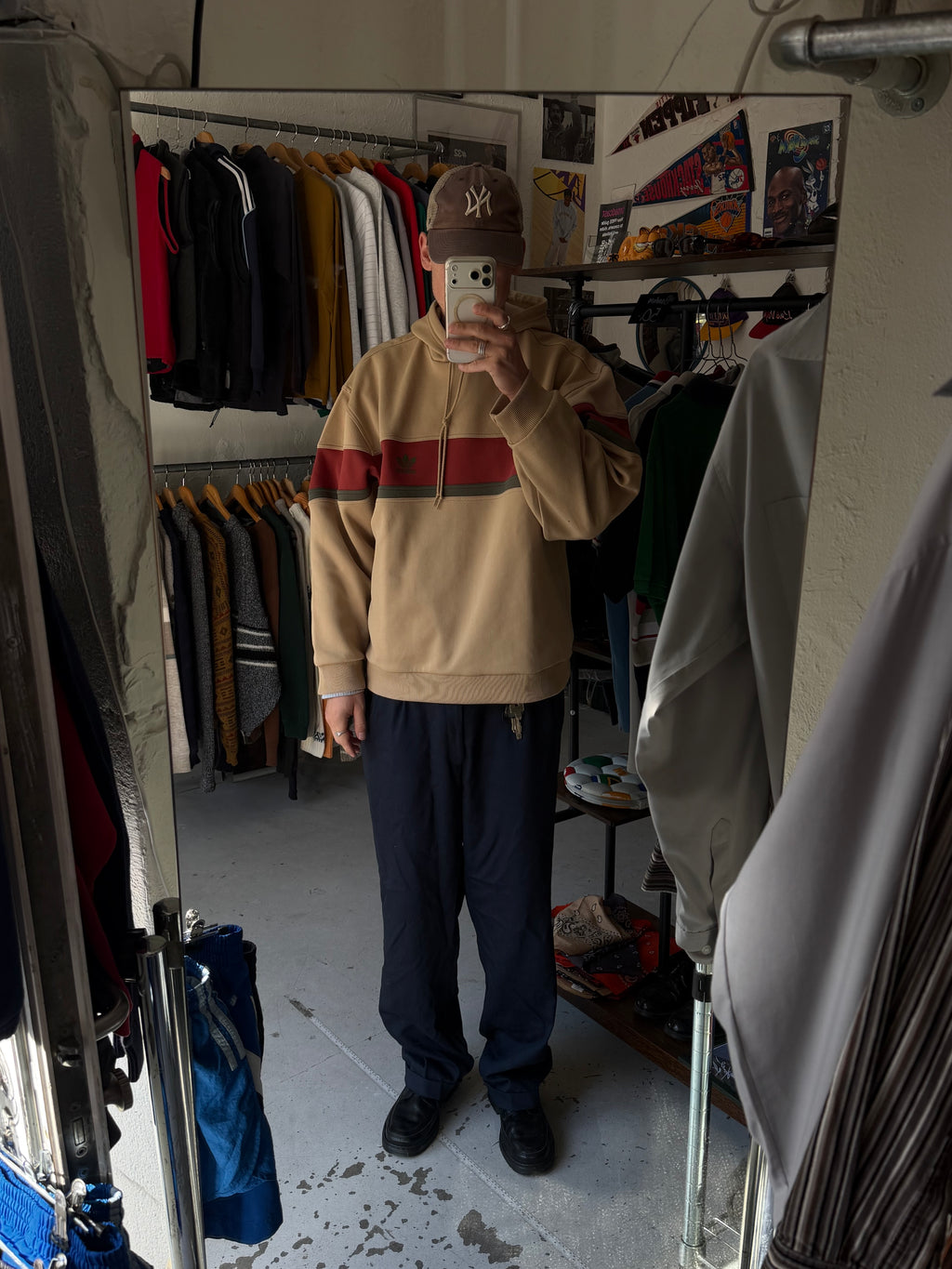 Adidas | Vintage Trefoil hoodie | Beige | M