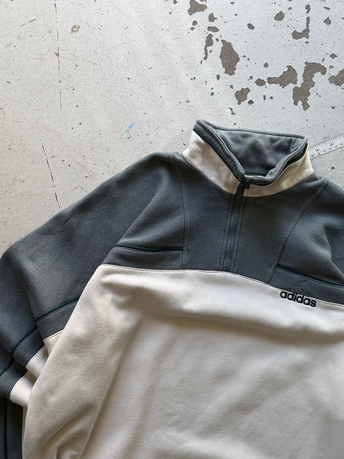 Adidas | Vintage 1/4 zip sweatshirt | Grå/creme | L
