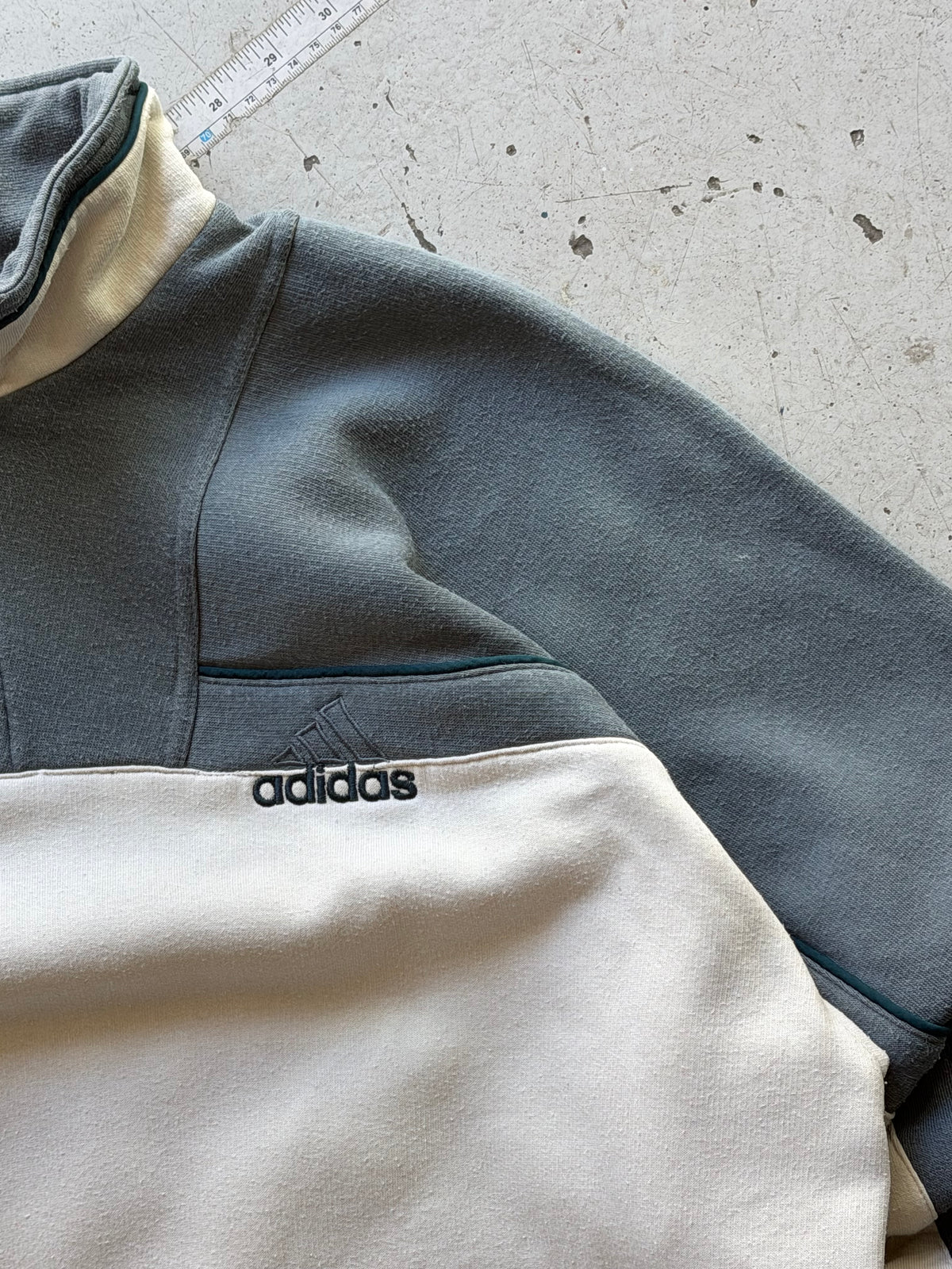 Adidas | Vintage 1/4 zip sweatshirt | Grå/creme | L