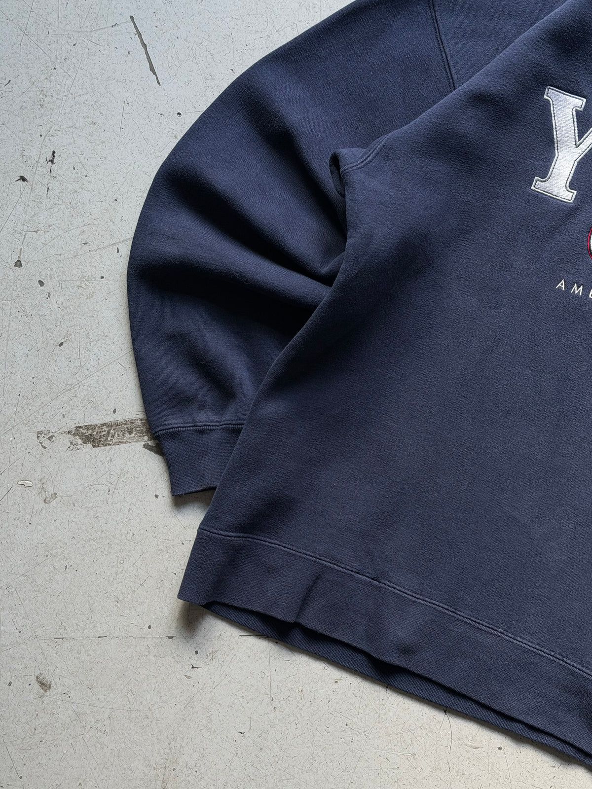 Adidas | Vintage Yankees sweatshirt | Navy | M