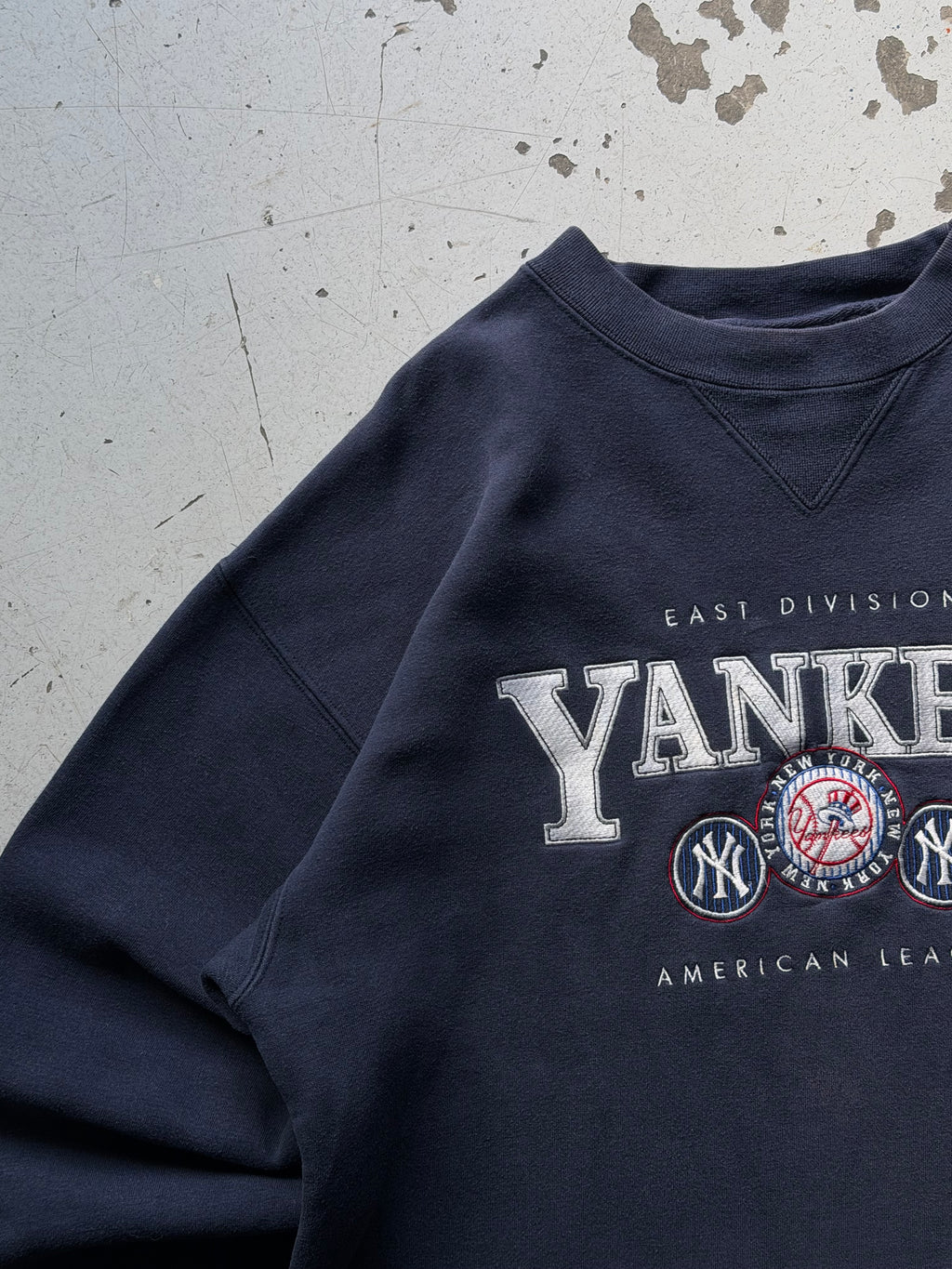 Adidas | Vintage Yankees sweatshirt | Navy | M