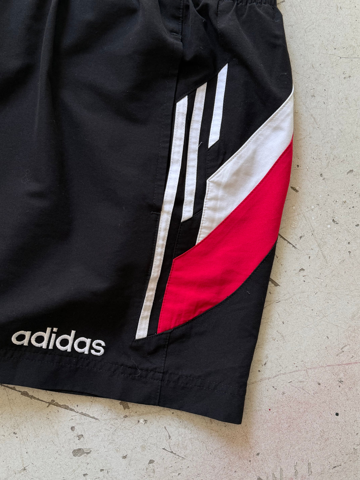 Adidas | Vintage sportsshorts | Sort | M
