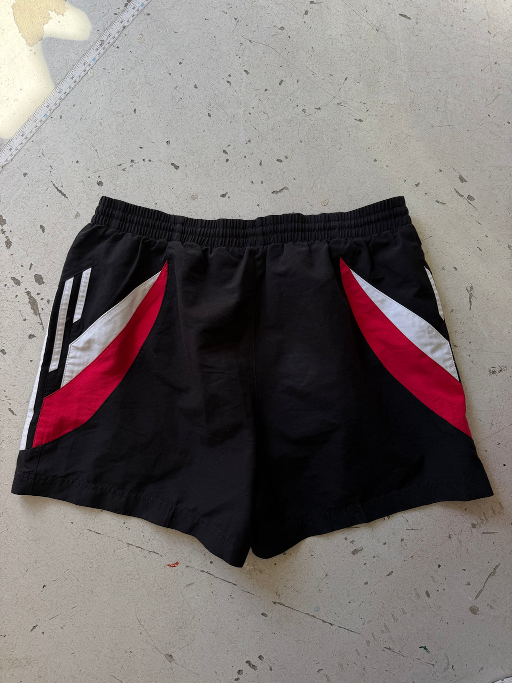 Adidas | Vintage sportsshorts | Sort | M