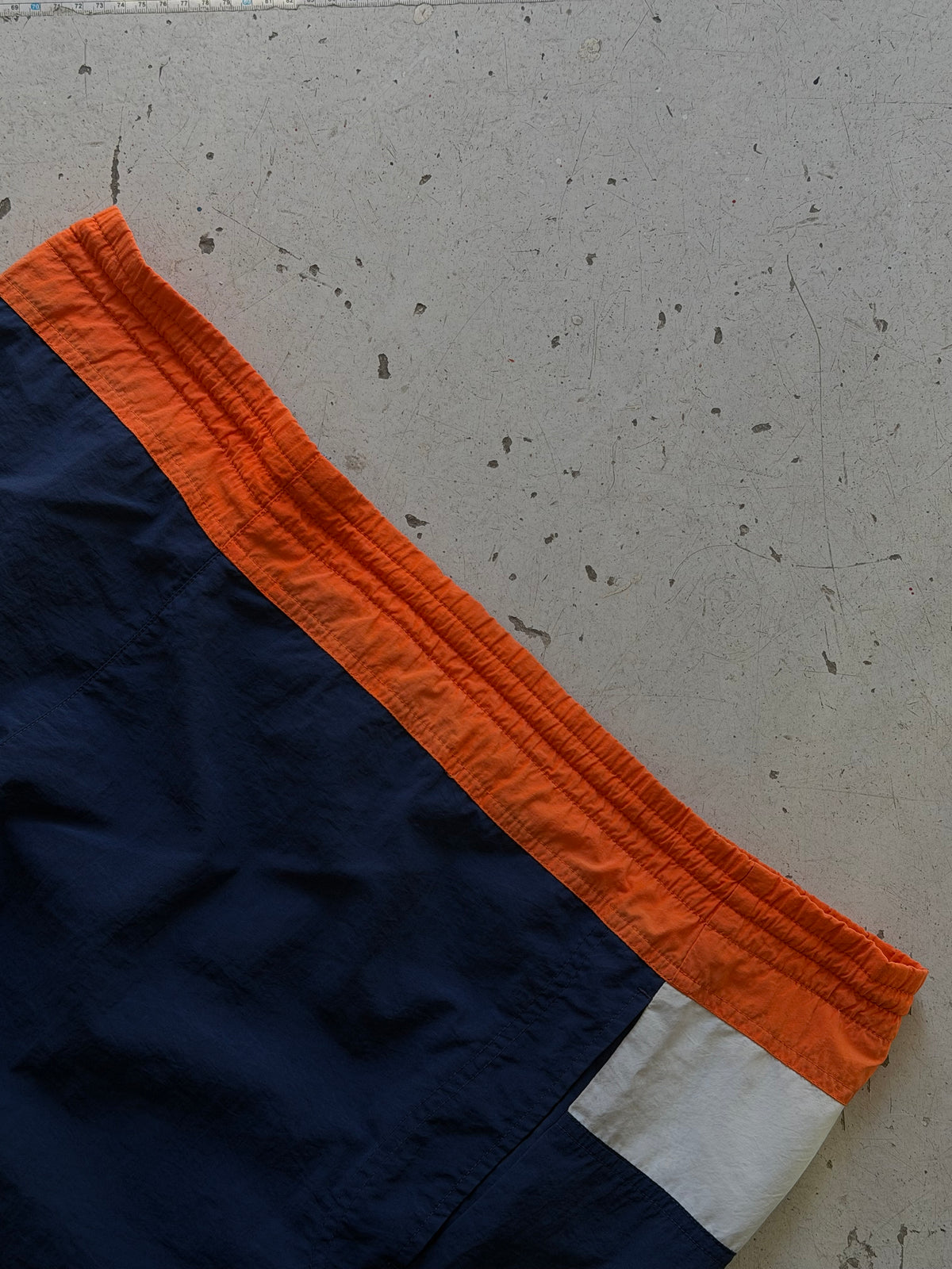 Nike | Vintage colorblock shorts | Navy | L