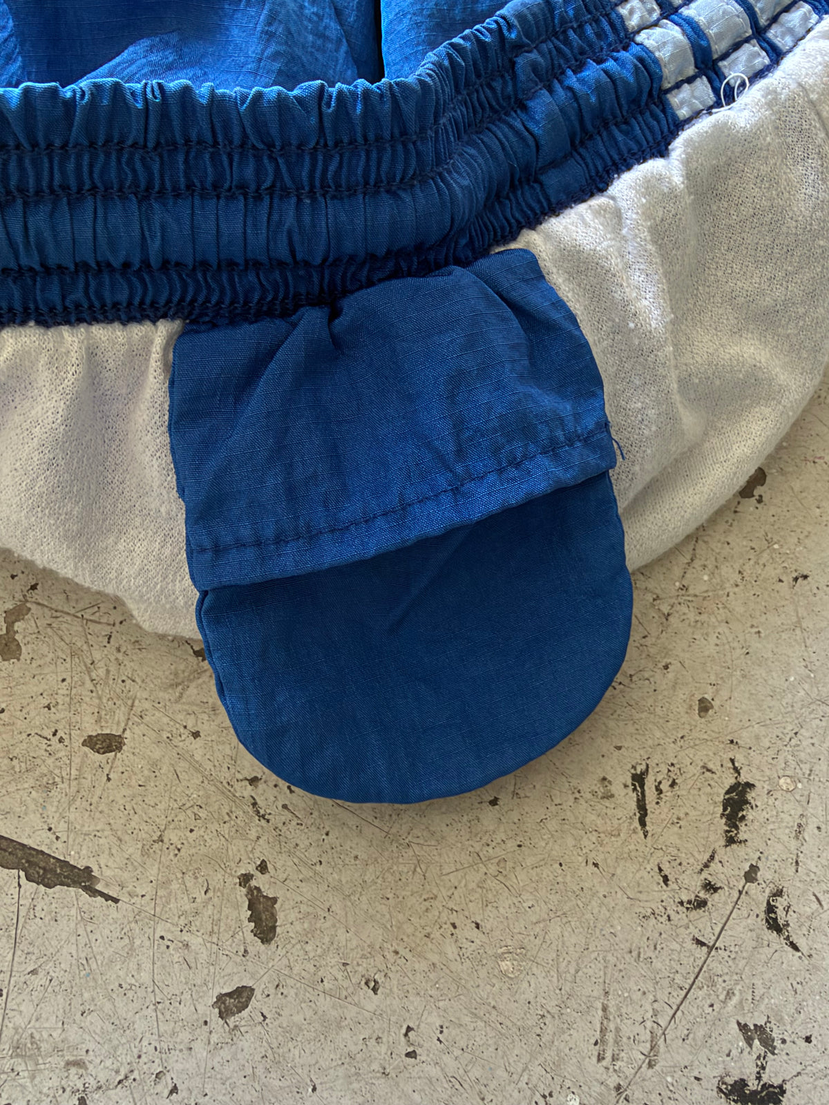 Adidas | Vintage running shorts | Blå | L
