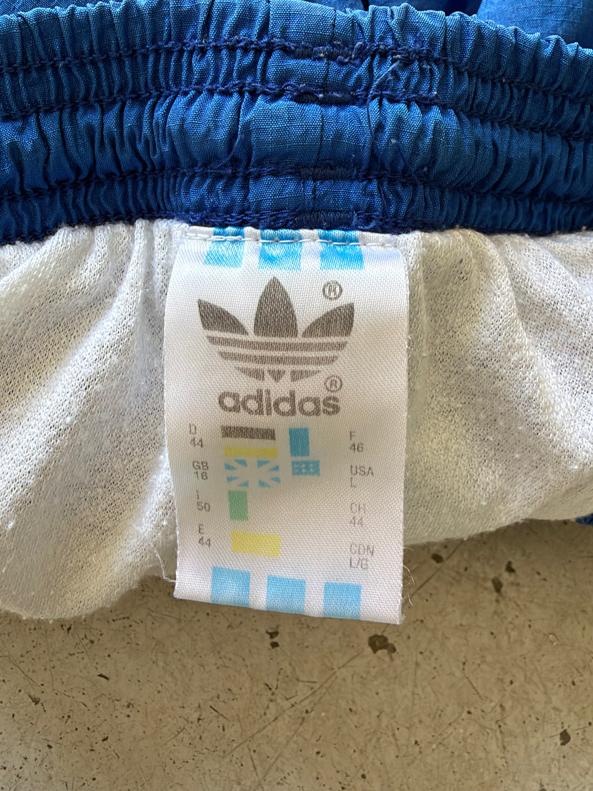 Adidas | Vintage running shorts | Blå | L