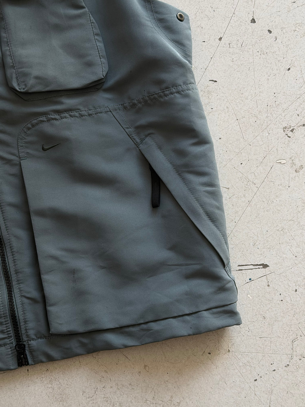 Nike | Vintage utility vest | Grågrøn | M