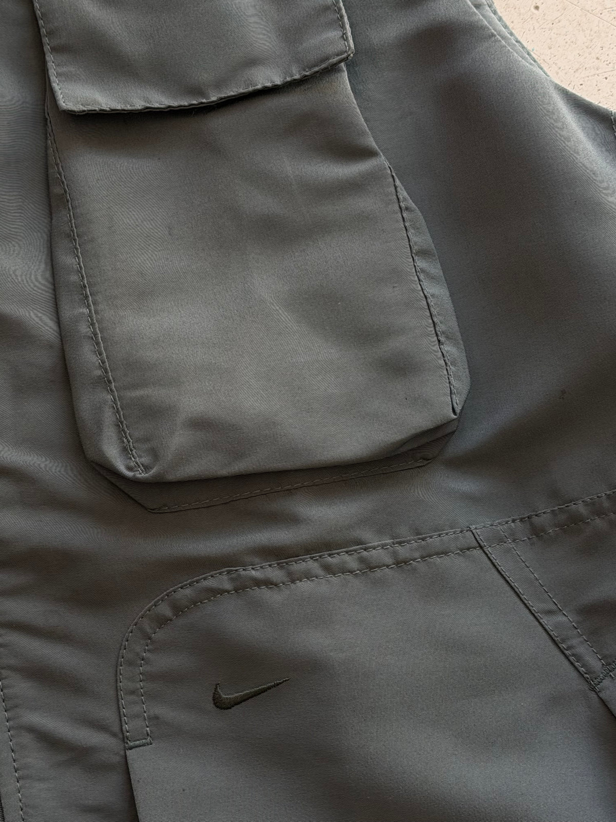 Nike | Vintage utility vest | Grågrøn | M