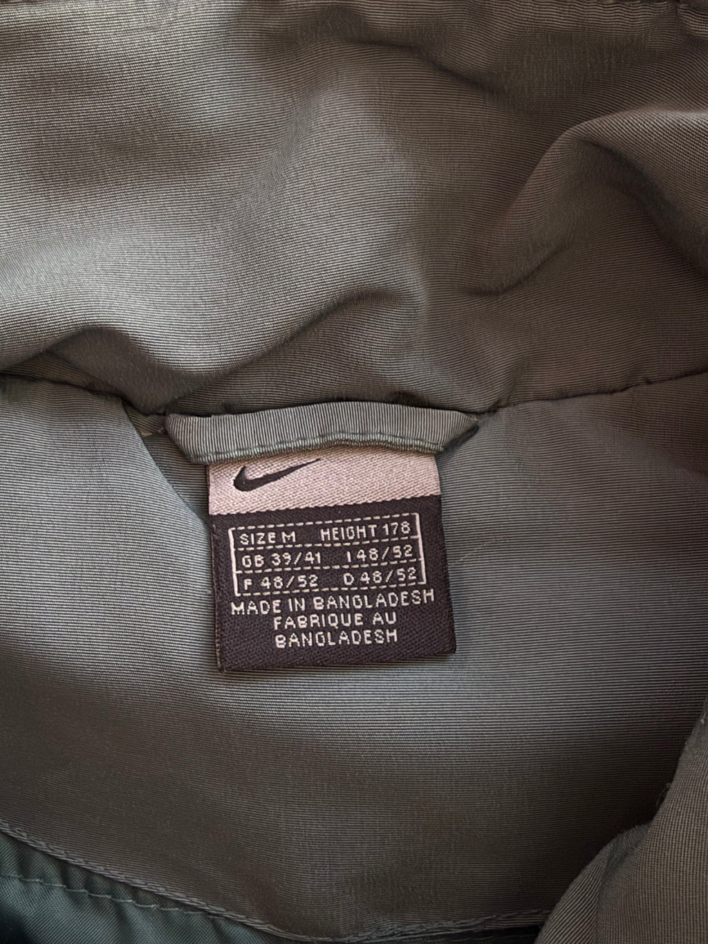 Nike | Vintage utility vest | Grågrøn | M