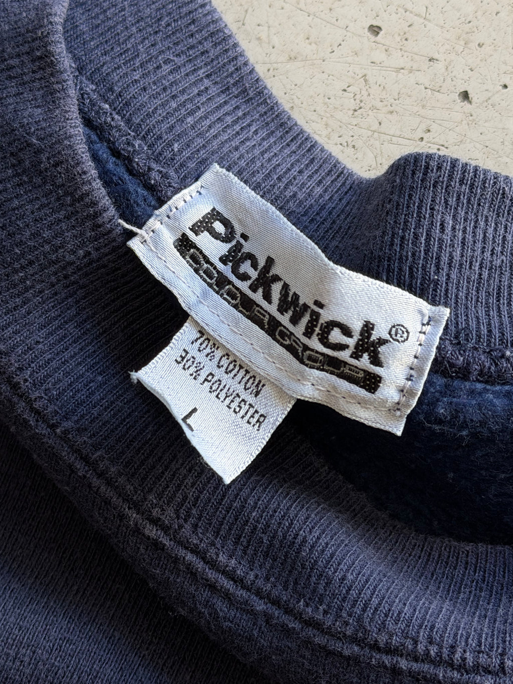 Vintage graphic sweatshirt | Navy | L