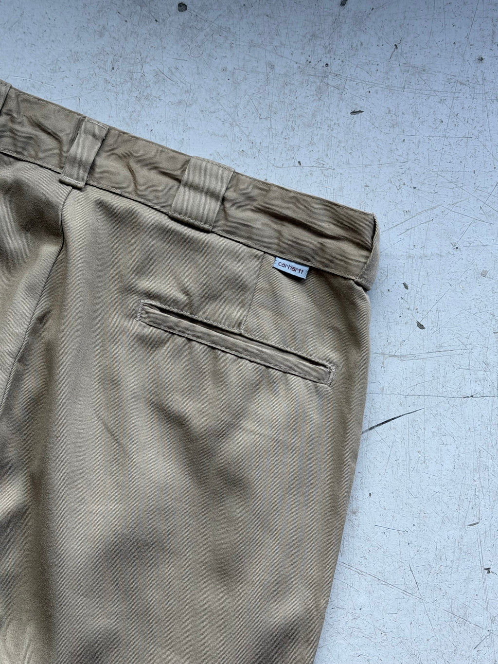 Carhartt WIP | Master Pant chinos | Khaki | W34/L34