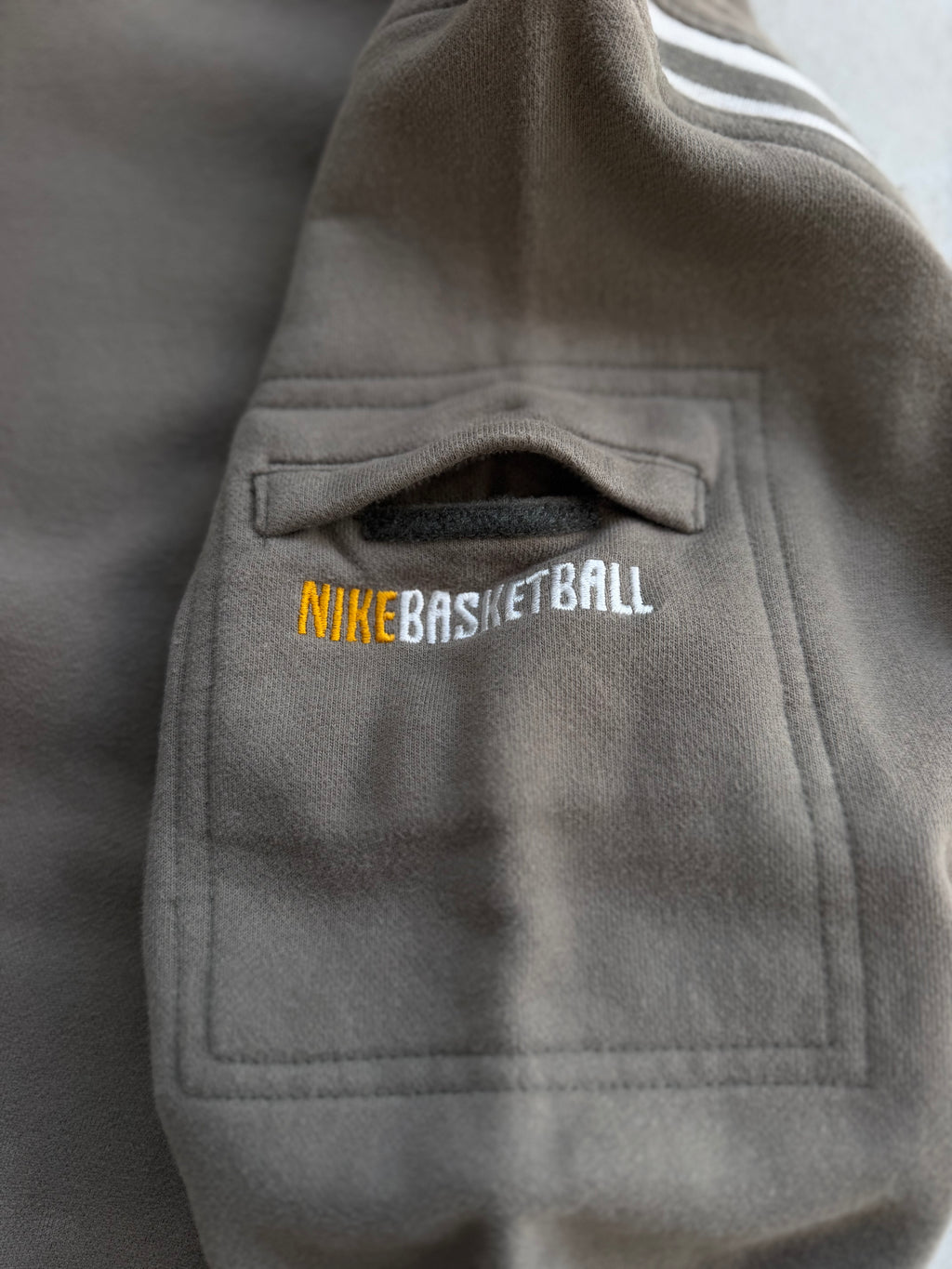 Nike | Vintage langærmet trøje | Grå/hvid | S