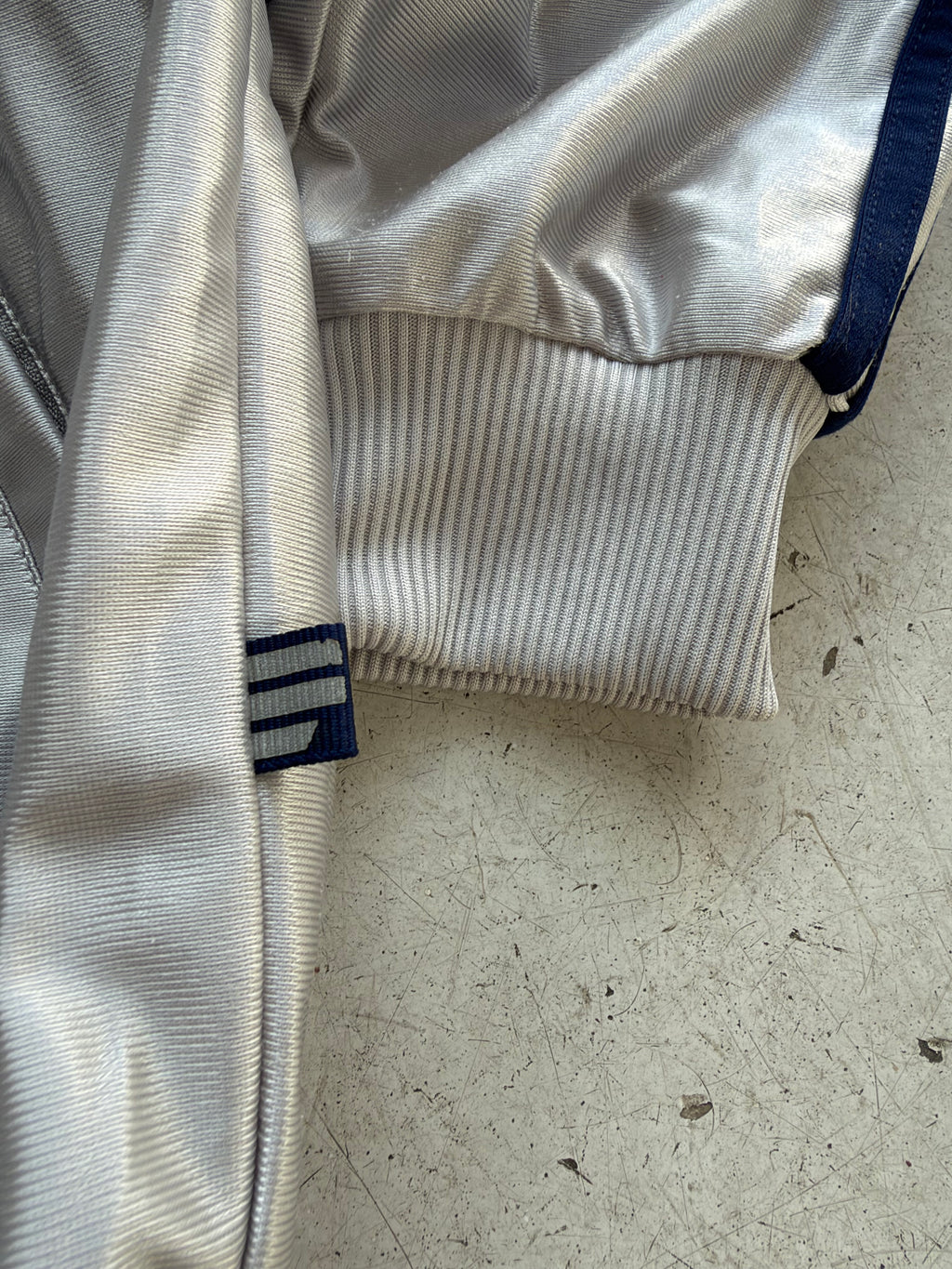 Adidas | Vintage track jacket | Sølv | S