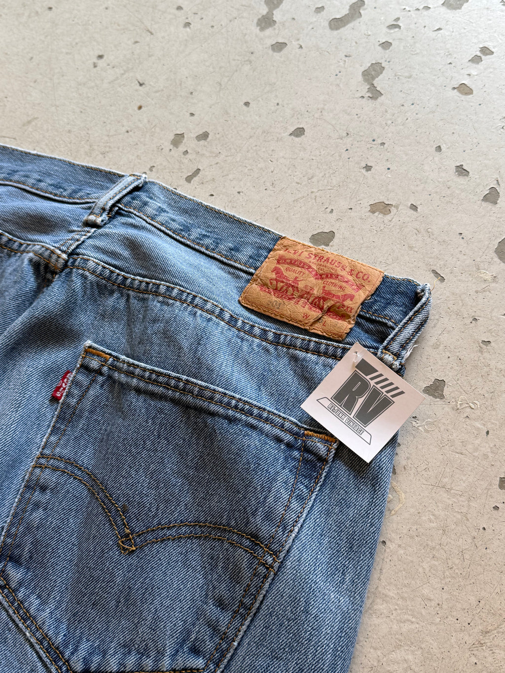 Levi’s 501 vintage jeans W35/L32 – klassisk straight fit denim blå 90’erne