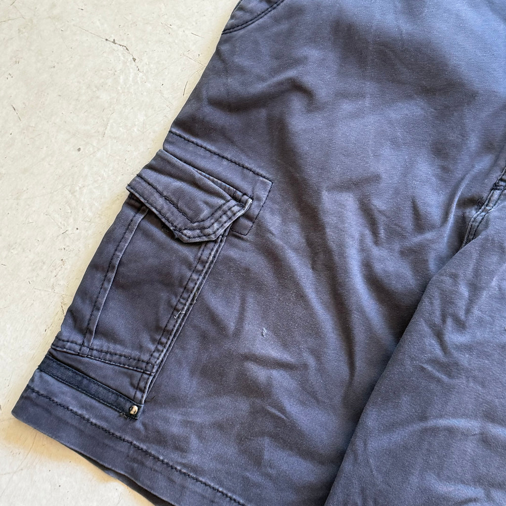 W36 | cargo shorts | Navy |
