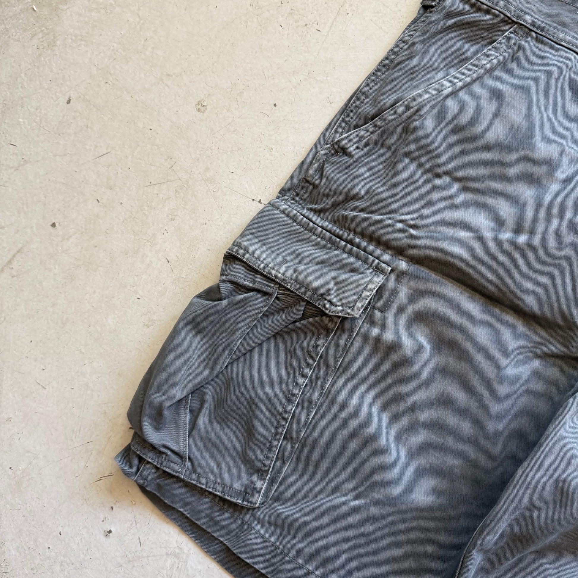 W36 | cargo shorts | Grå/Grøn |